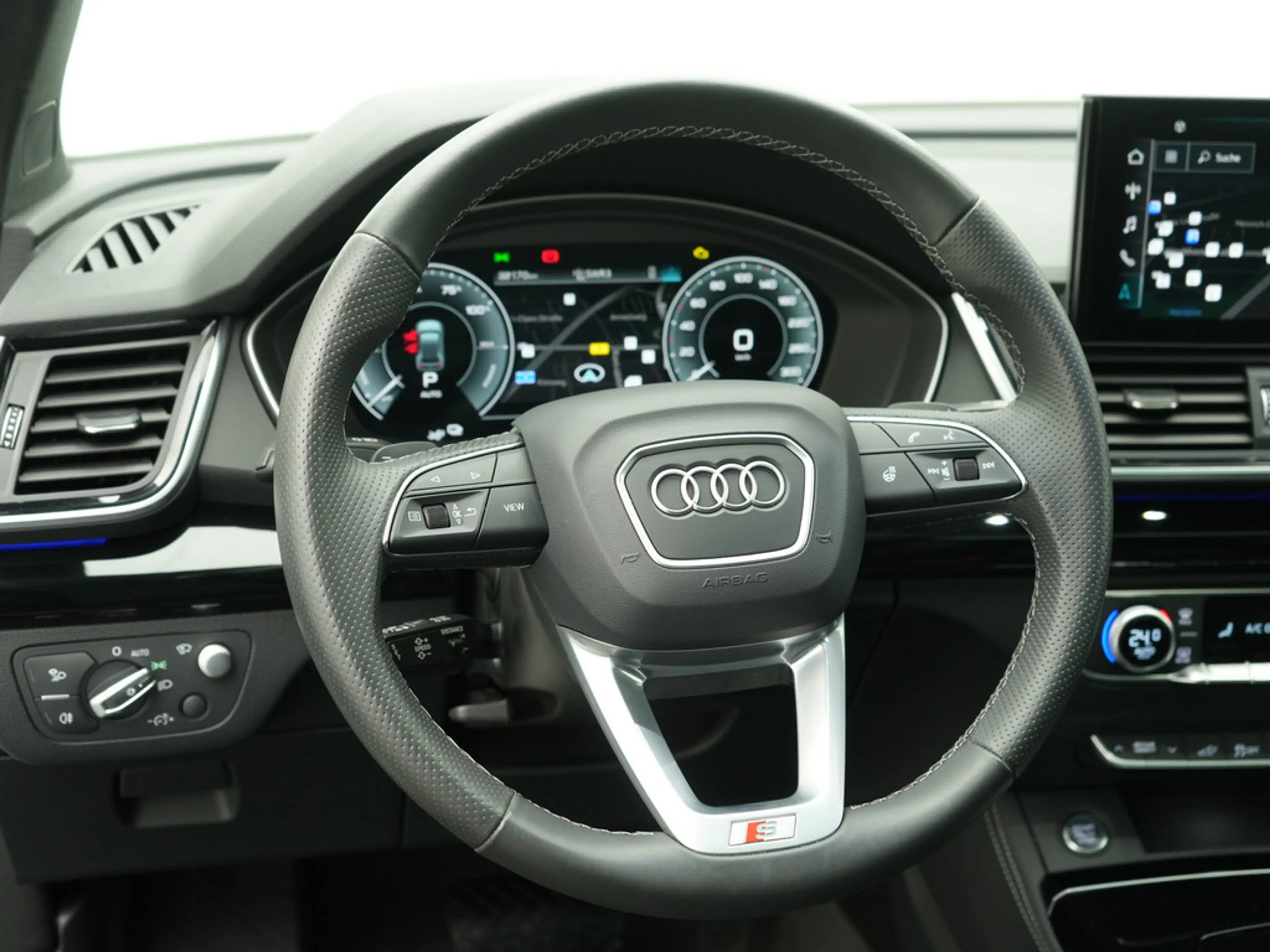 Audi Q5 quattro S line ACC PANO B&O LUFT MATRIX 4xSHZ — photo 14