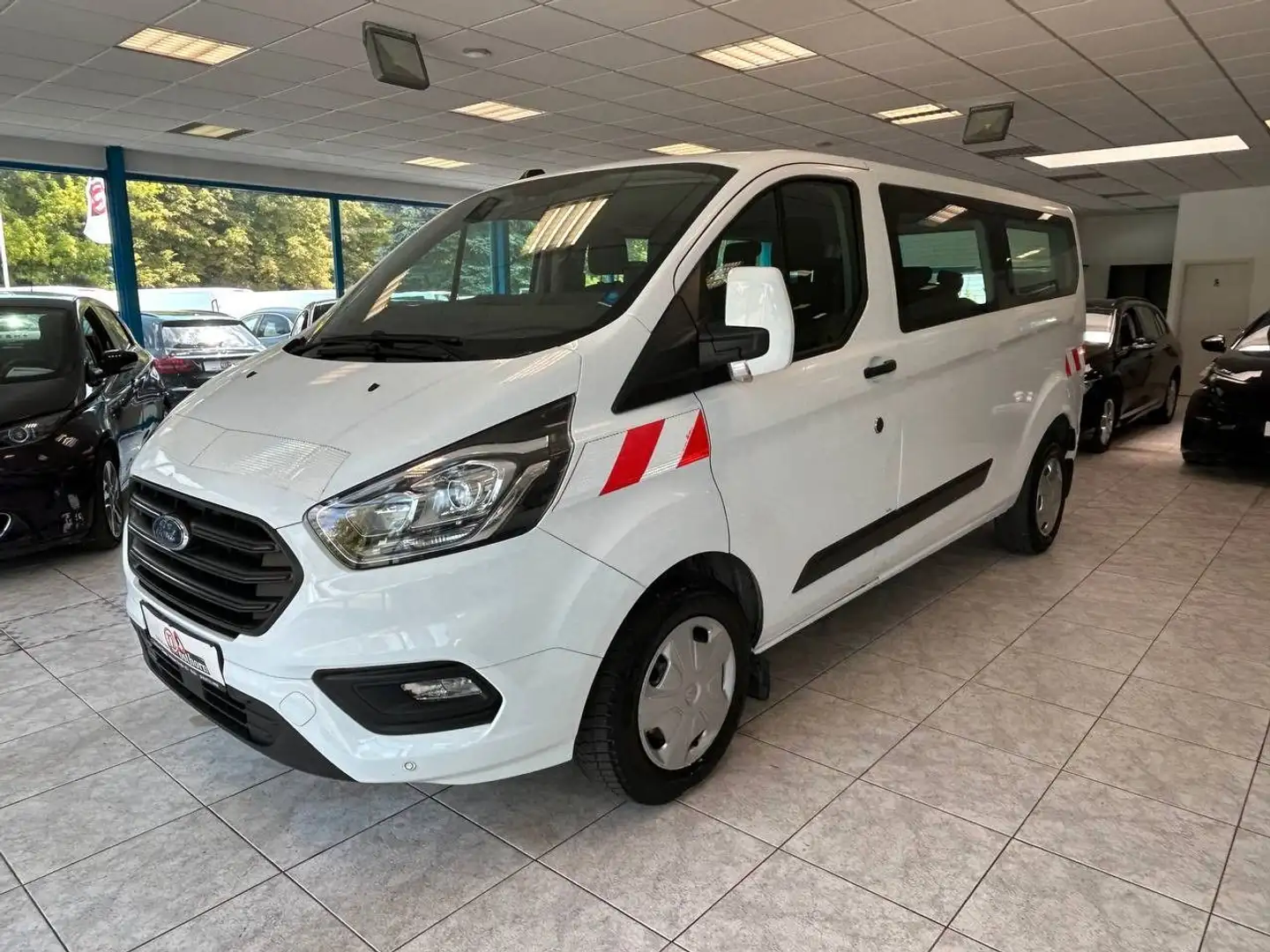 Ford Tourneo Custom Kombi 320 L2 Klima PDC AHK Standh Blanc - 1