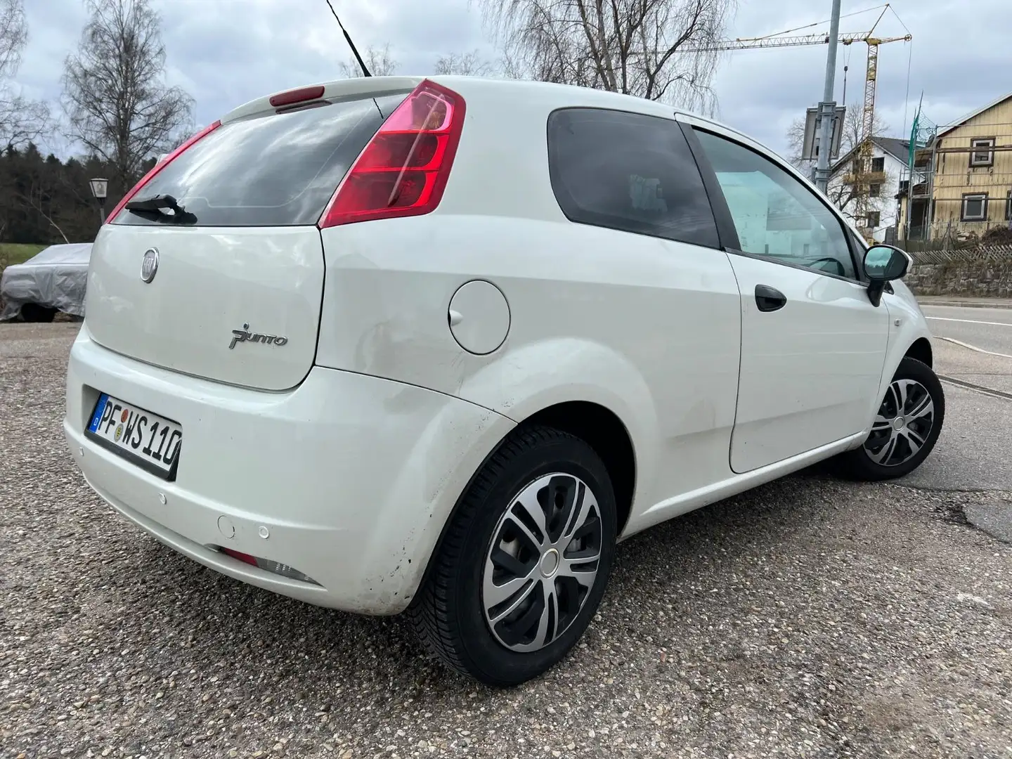 Fiat Grande Punto 1.4 8V Active TÜV NEU Weiß - 2
