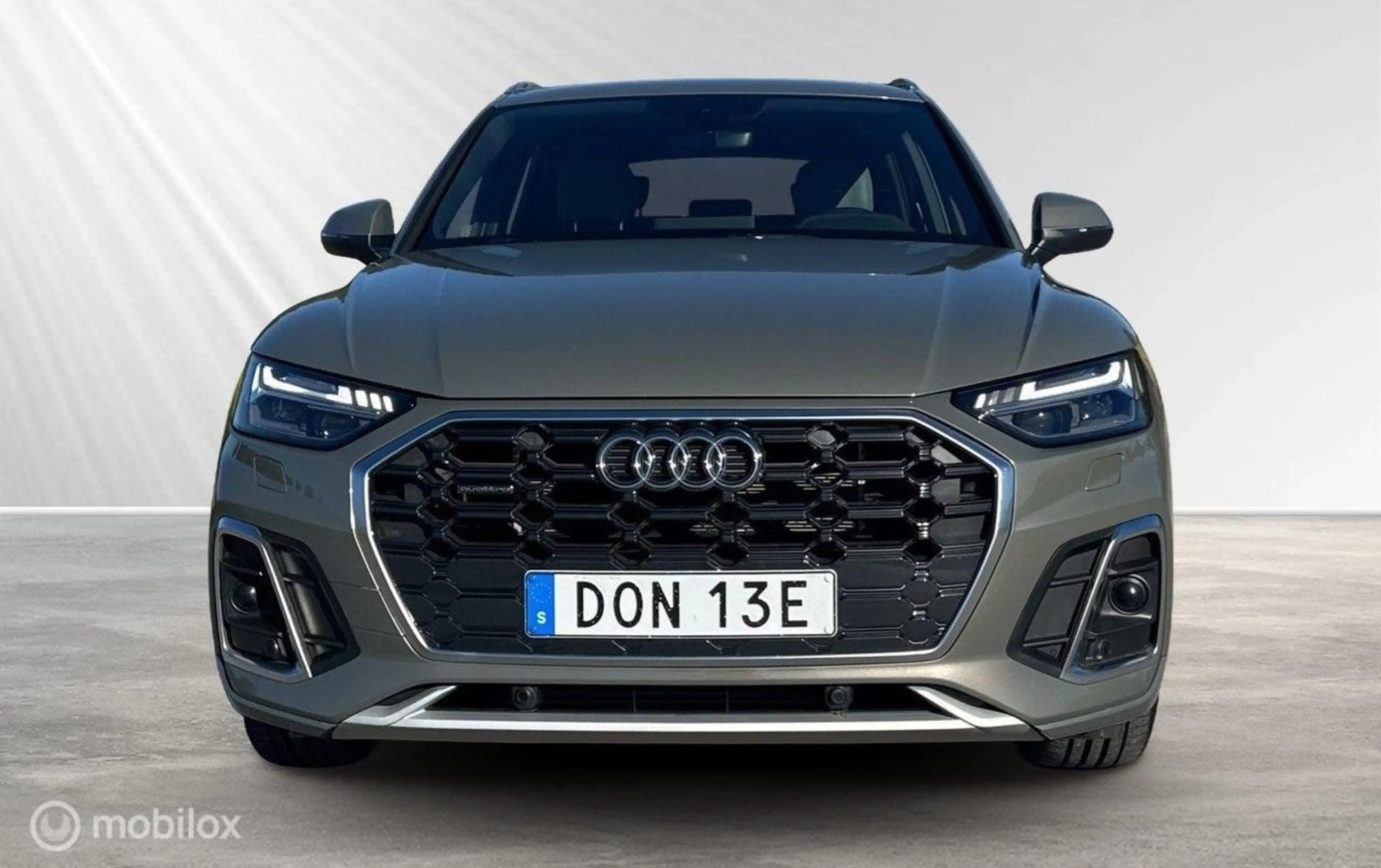 Audi Q5 55 TFSI e S edition, luchtvering, Matrix, Tour — photo 8