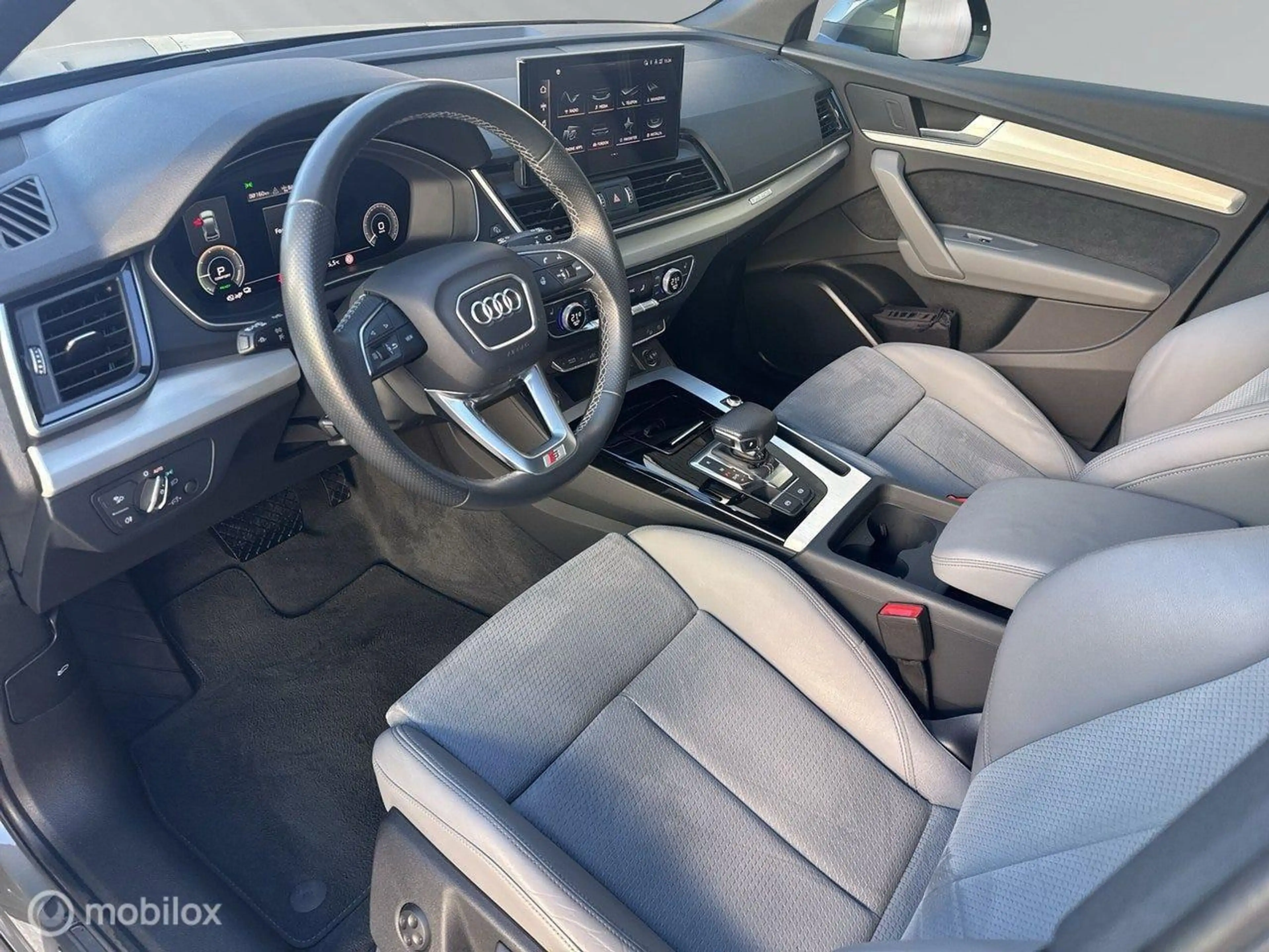 Audi Q5 55 TFSI e S edition, luchtvering, Matrix, Tour — photo 12