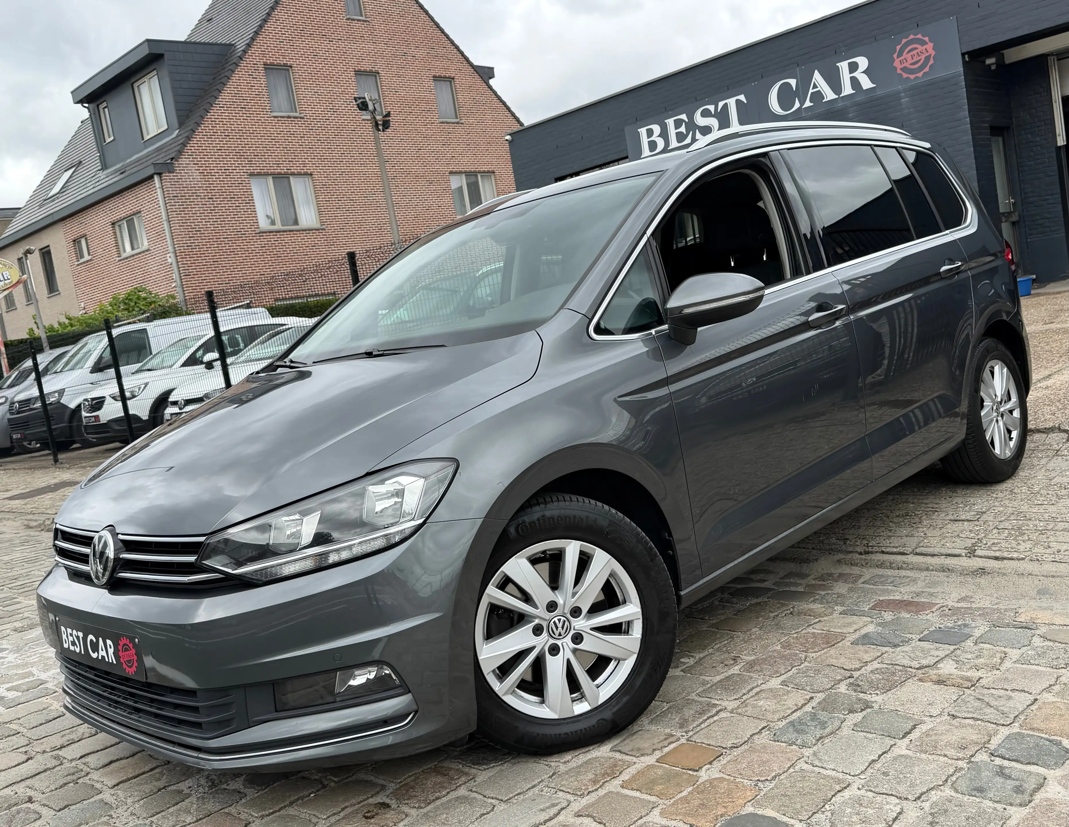 Volkswagen Touran 2.0TDi * Highline * DSG