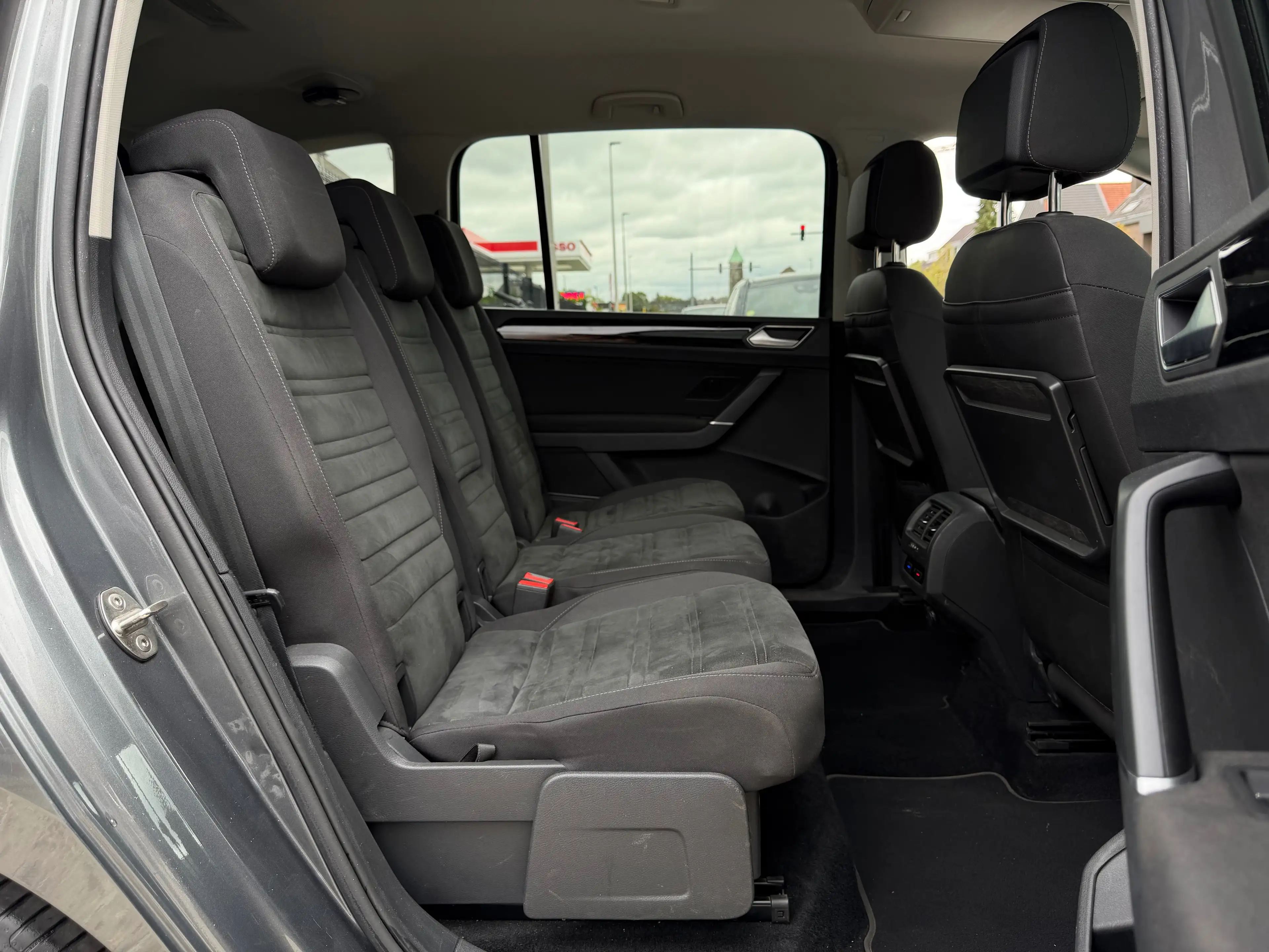 Volkswagen Touran 2.0TDi * Highline * DSG — photo 7