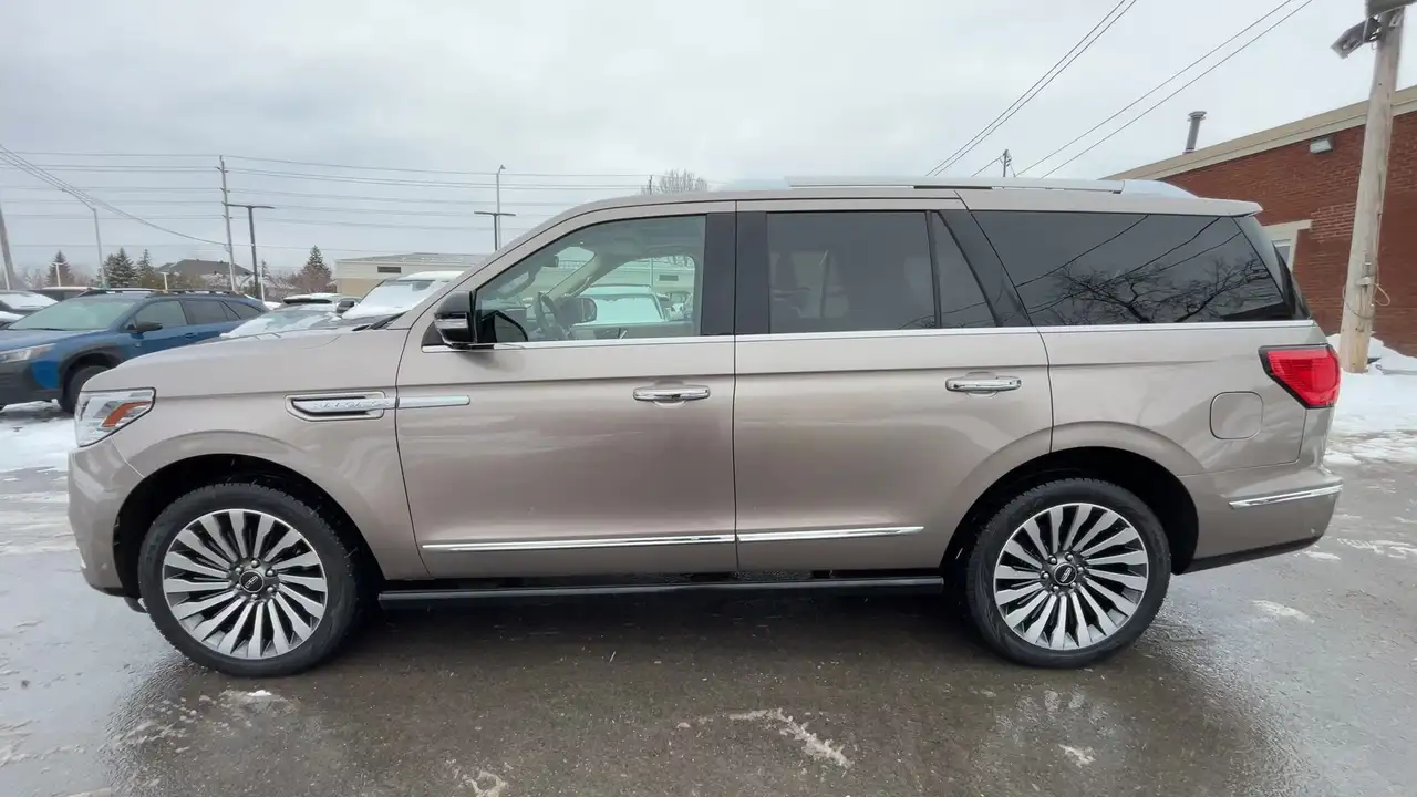 Lincoln Navigator снимка Lincoln Navigator