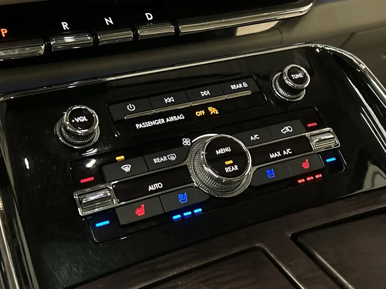 Lincoln Navigator снимка Lincoln Navigator