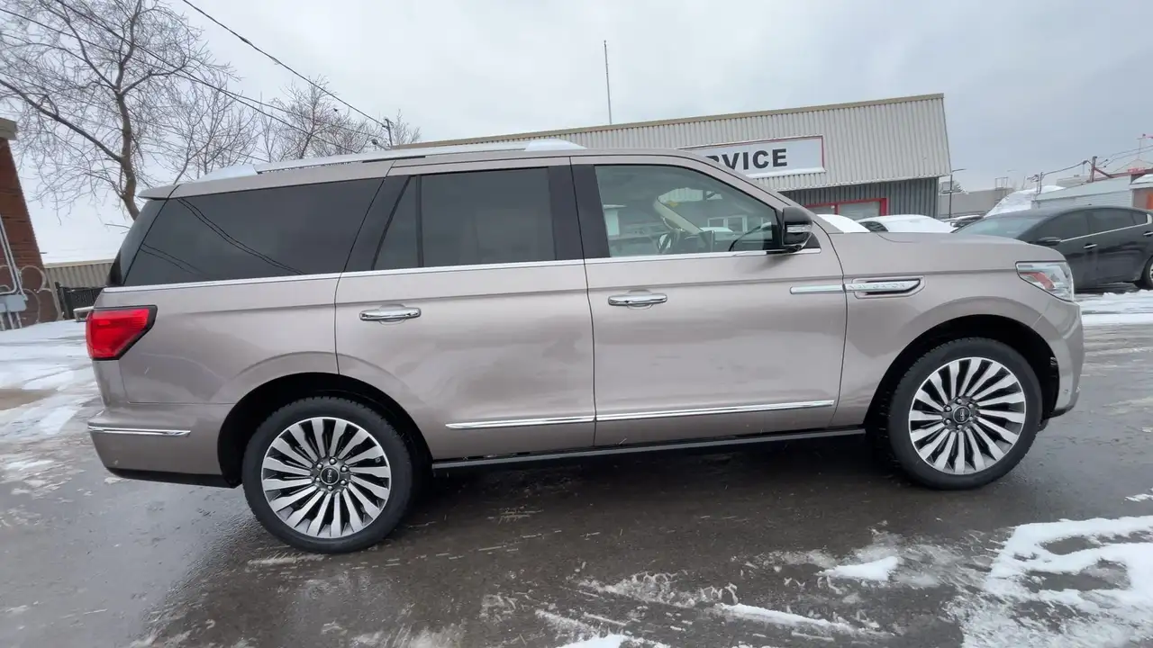 Lincoln Navigator снимка Lincoln Navigator