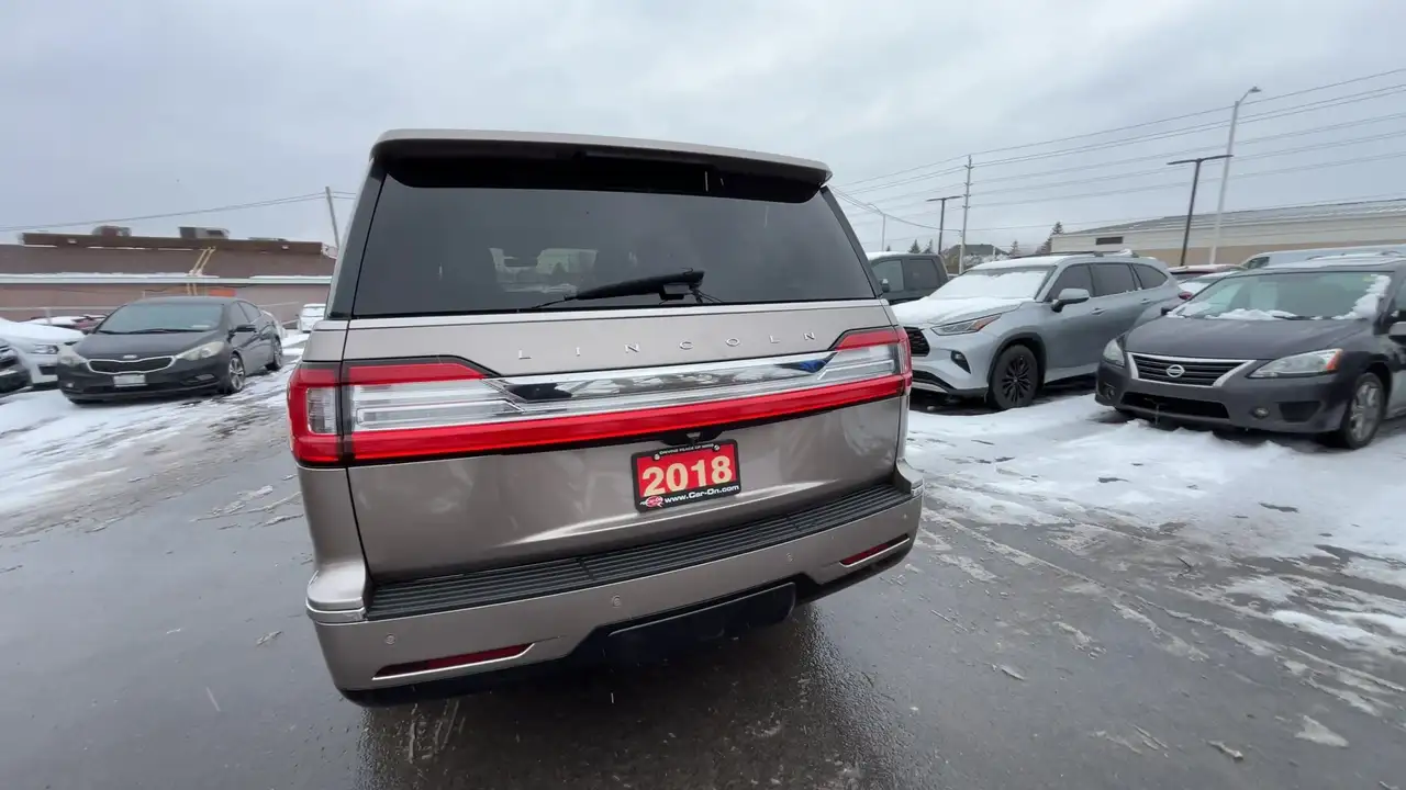 Lincoln Navigator снимка Lincoln Navigator