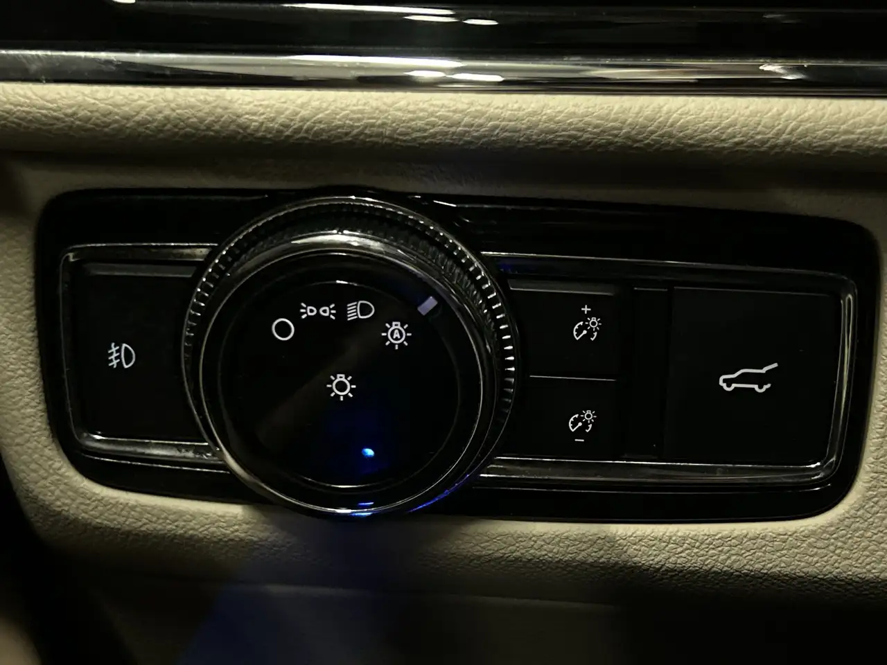 Lincoln Navigator снимка Lincoln Navigator