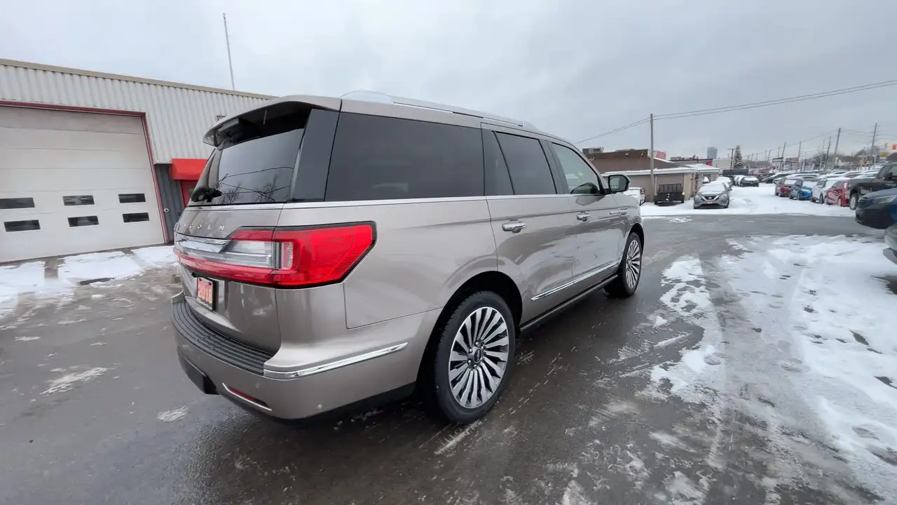 Lincoln Navigator снимка Lincoln Navigator