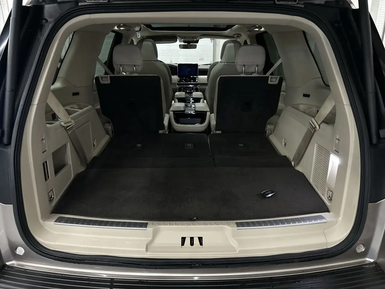 Lincoln Navigator снимка Lincoln Navigator