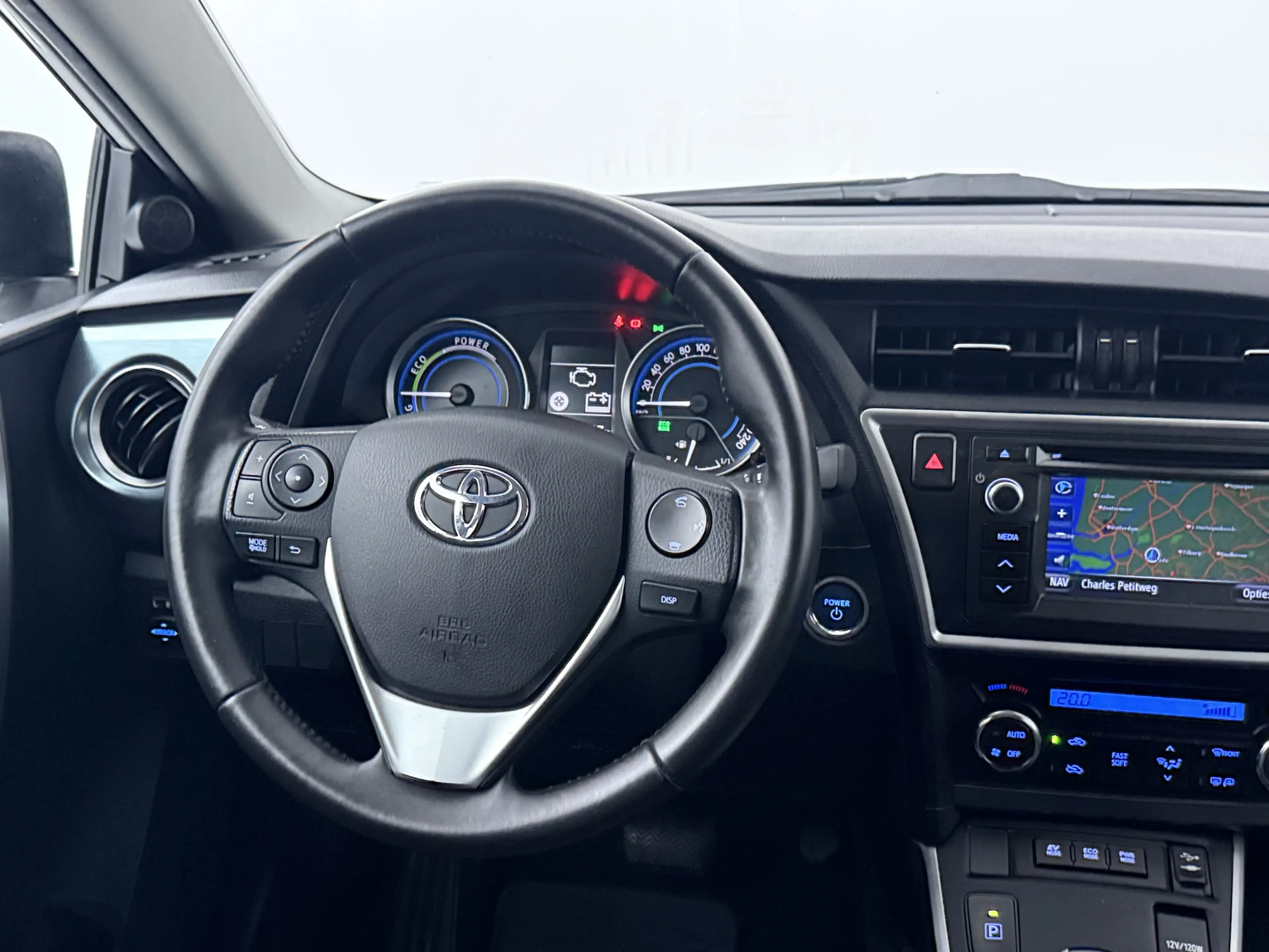 Toyota Auris Touring Sports 1.8 Hybrid Aspiration | Navigatie | — photo 6