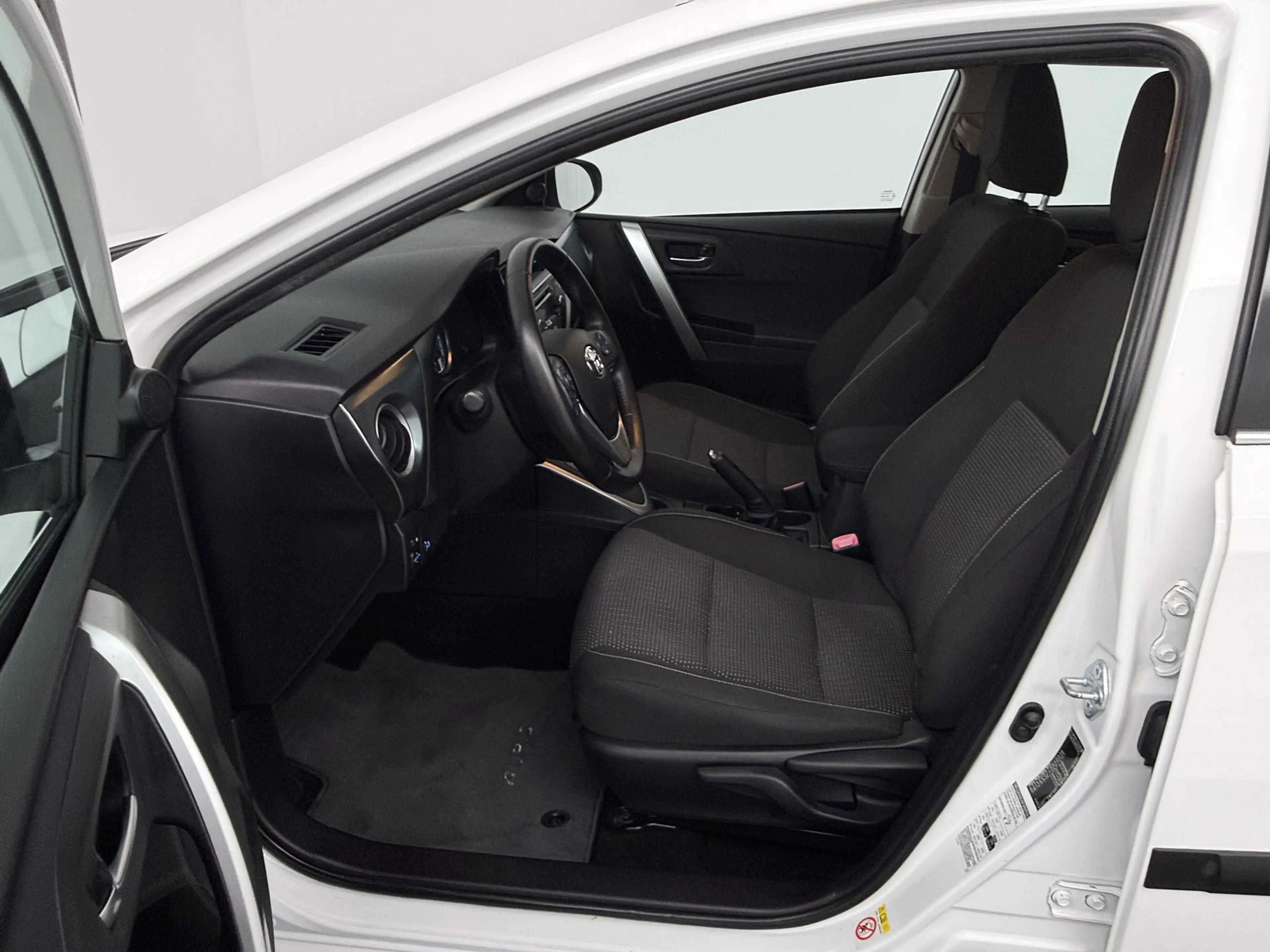 Toyota Auris Touring Sports 1.8 Hybrid Aspiration | Navigatie | — photo 4