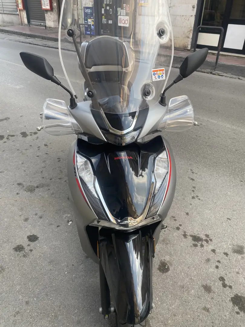 Honda SH 350i sport - 1