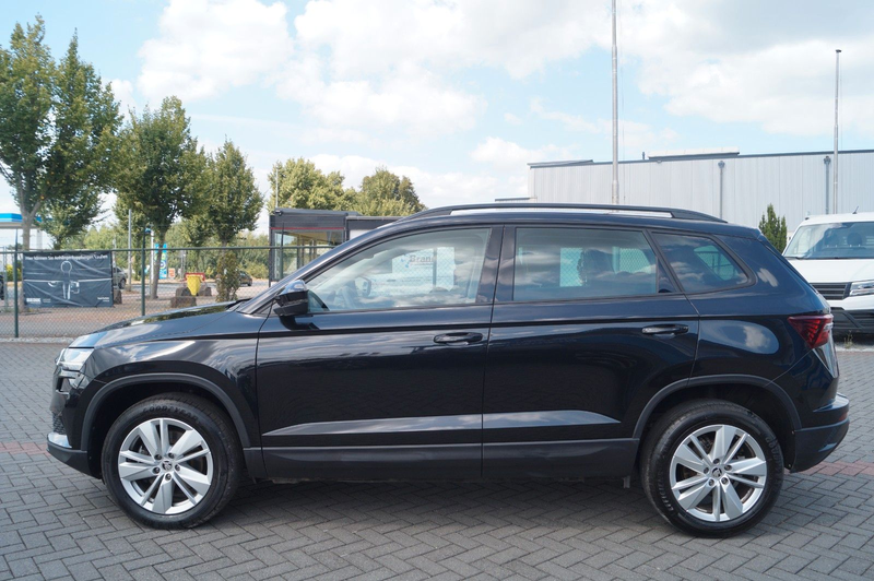 Skoda Karoq Selection *Kamera*Anhängerkuppl.*LED*App C — photo 5