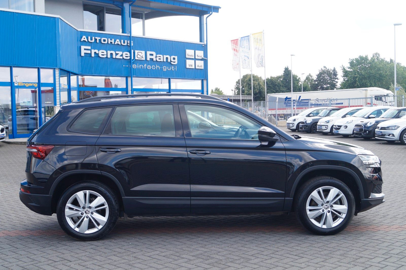 Skoda Karoq Selection *Kamera*Anhängerkuppl.*LED*App C — photo 3