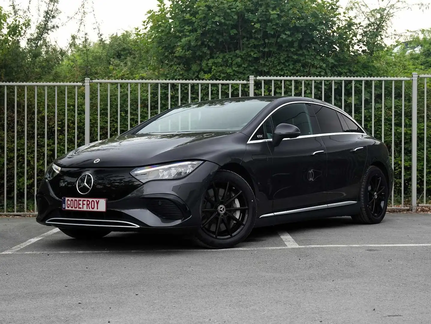 Mercedes-Benz EQE 300 Gris - 2