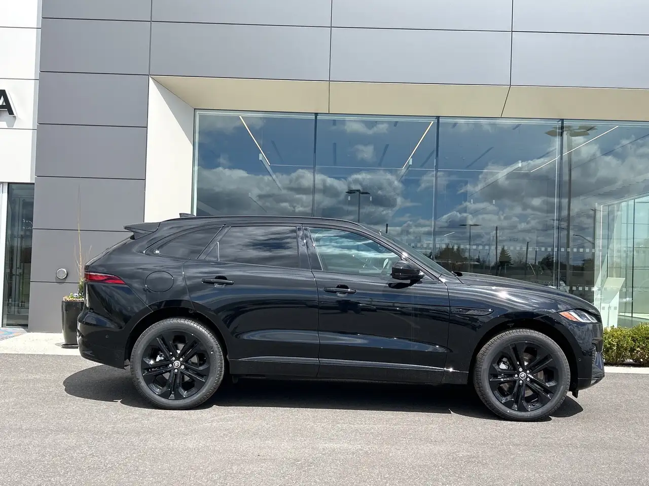 Jaguar F-Pace снимка Jaguar F-Pace