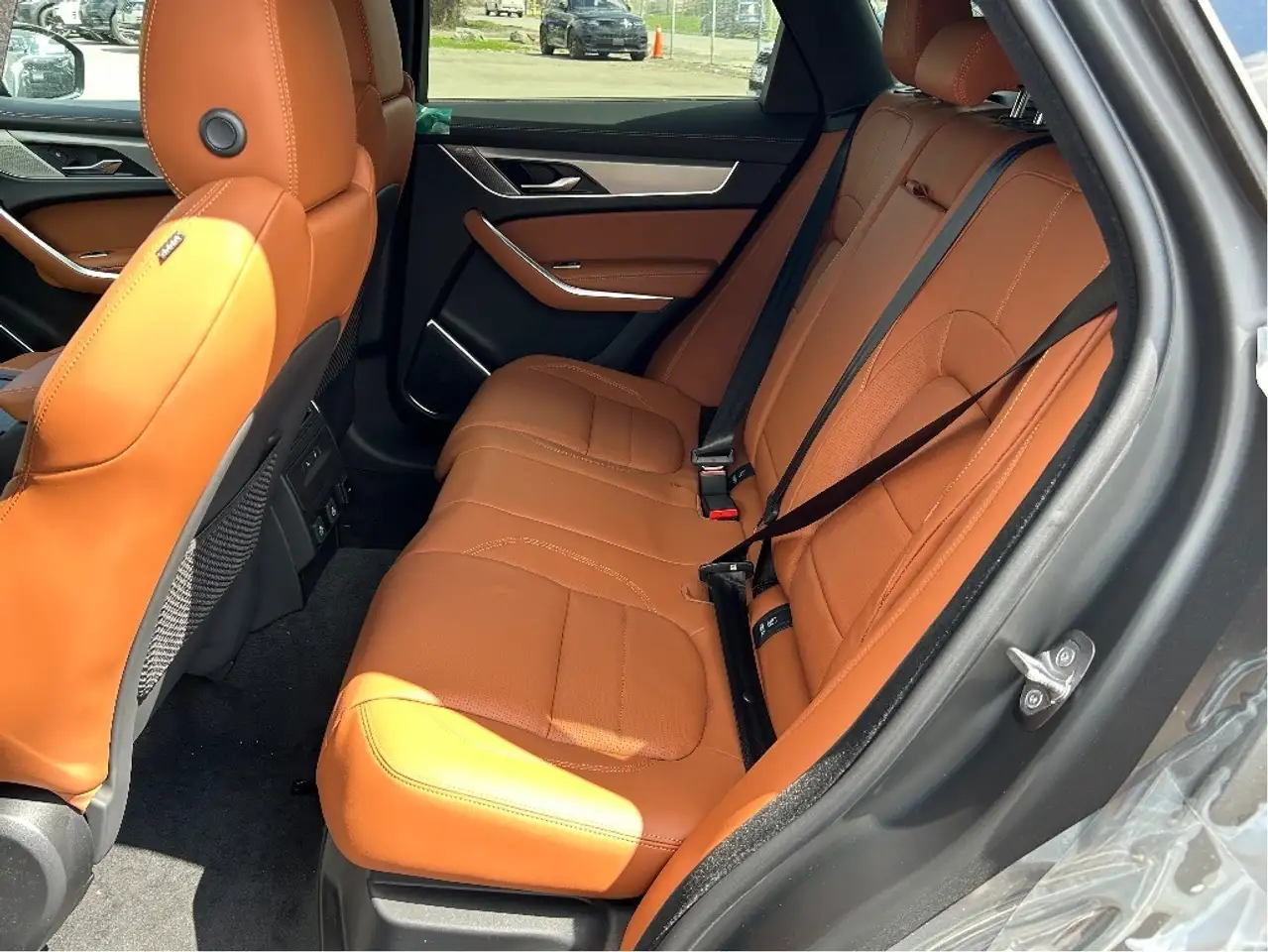 Jaguar F-Pace снимка Jaguar F-Pace