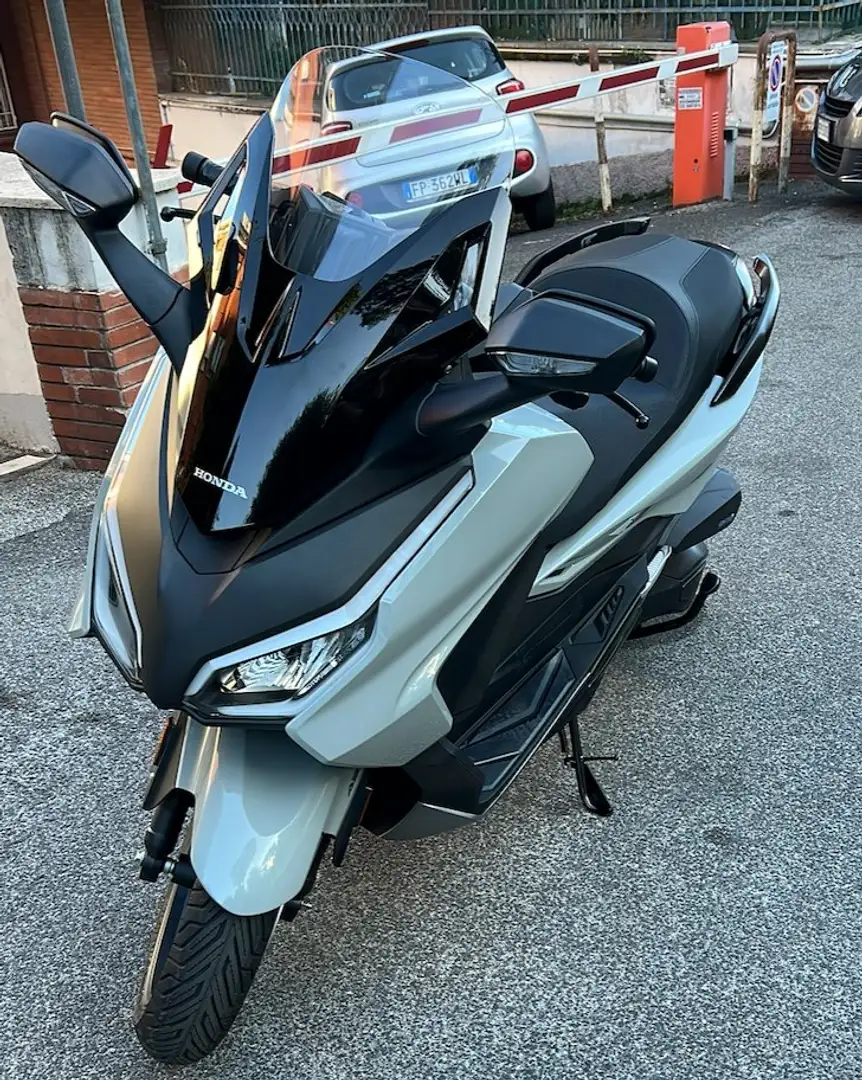 Honda Forza 350 Szürke - 1