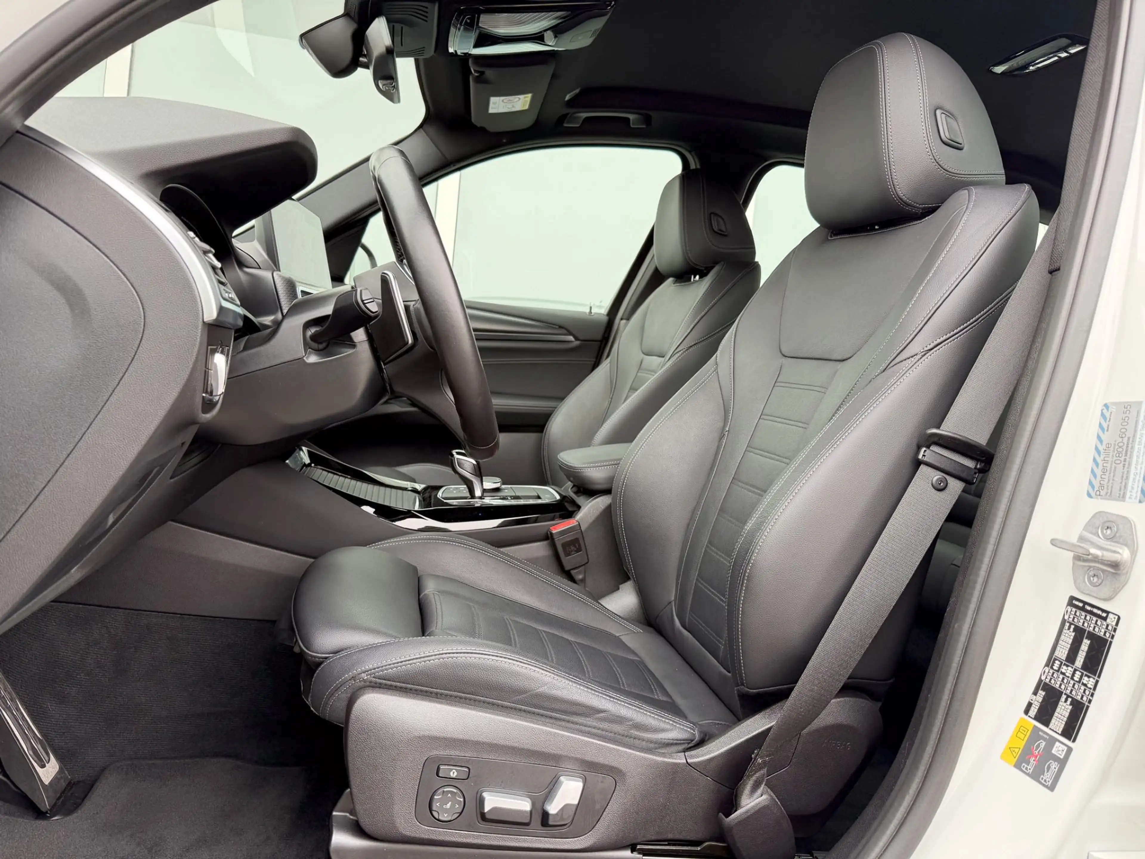 BMW X3 xDrive30e M-Sportpaket — photo 14