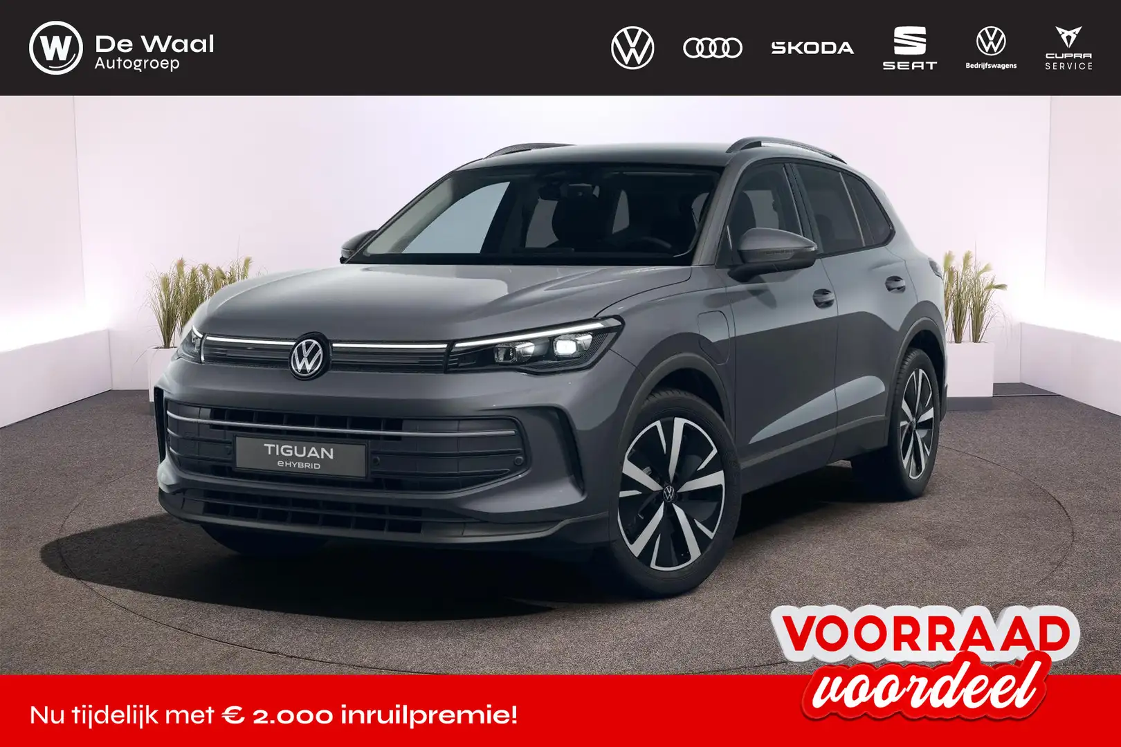 Volkswagen Tiguan Life Edition 1.5 DSG eHybrid Grijs - 1