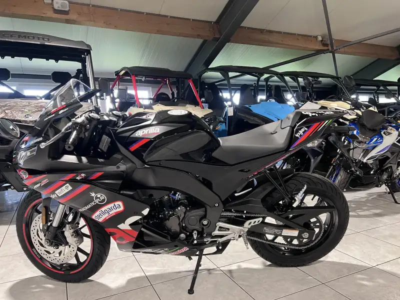 Aprilia RS 125 - foto 4