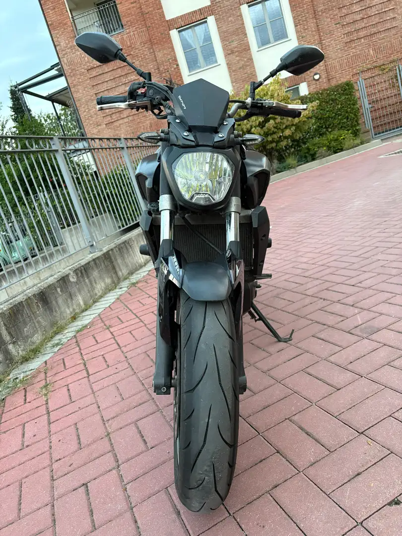 Yamaha MT-07 Fekete - 1