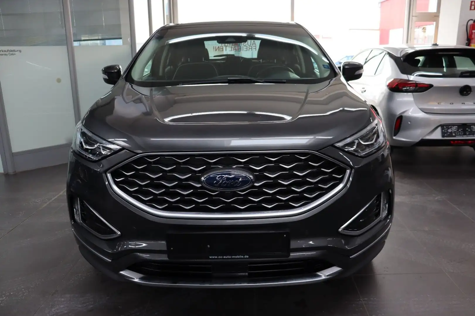 Ford Edge 2.0D Vignale 4x4 Pano Leder AHK Gris - 2