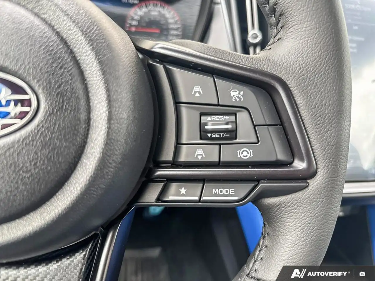 Subaru WRX снимка Subaru WRX