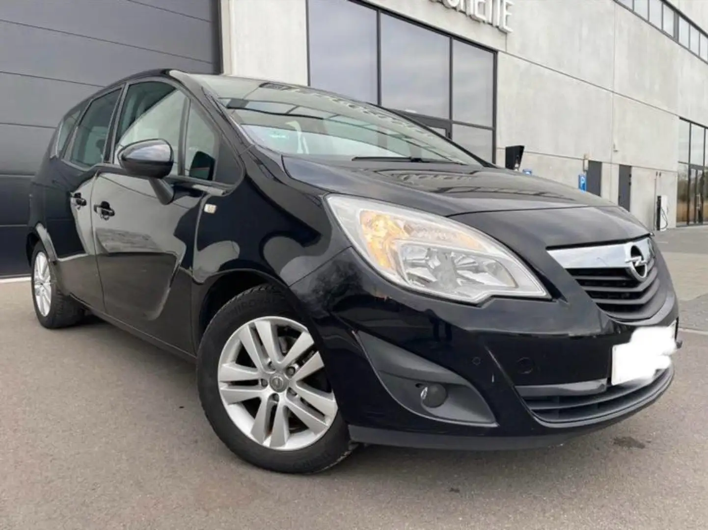 Opel Meriva 1.4 Innovation Zwart - 1