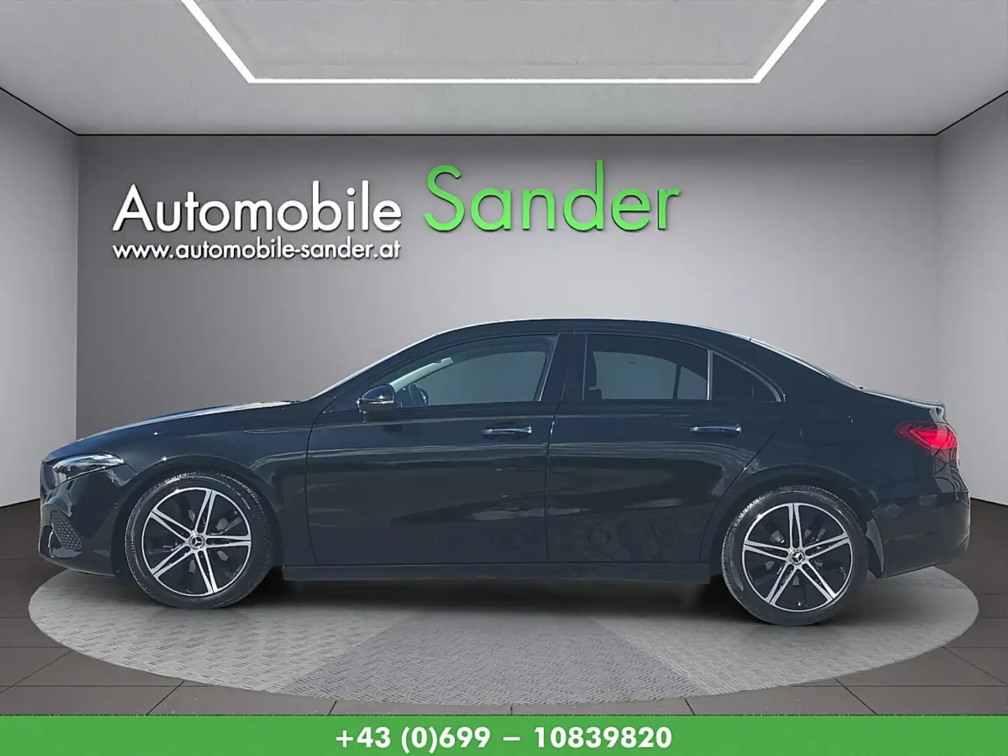 Mercedes-Benz A 200 d Limousine *ADVANCED PLUS/1.BESITZ/LENKRADHEIZ... Schwarz - 2