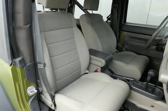 Jeep Wrangler view 10