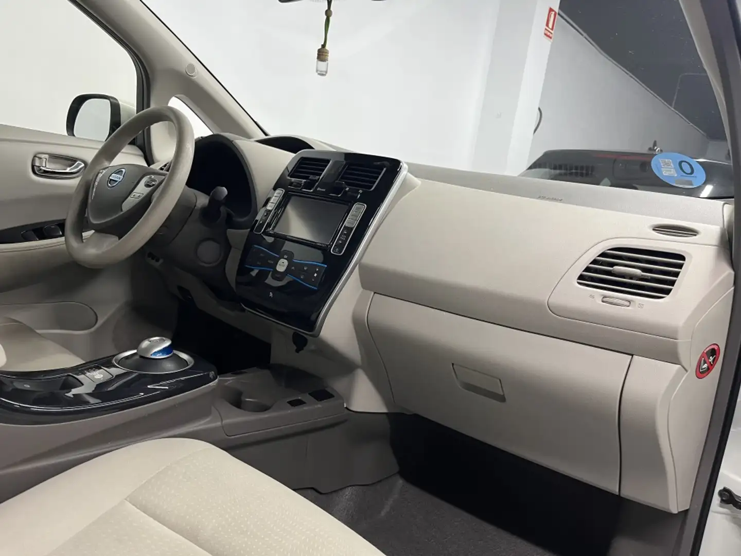 Nissan Leaf Blanco - 2