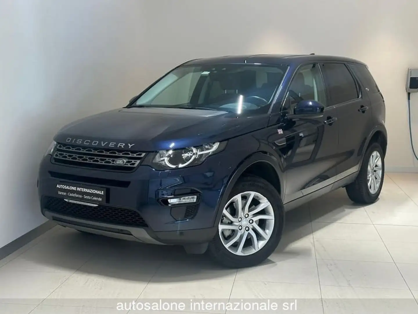 Land Rover Discovery Sport LAND ROVER 2.0 TD4 150 CV SE aut Blauw - 1