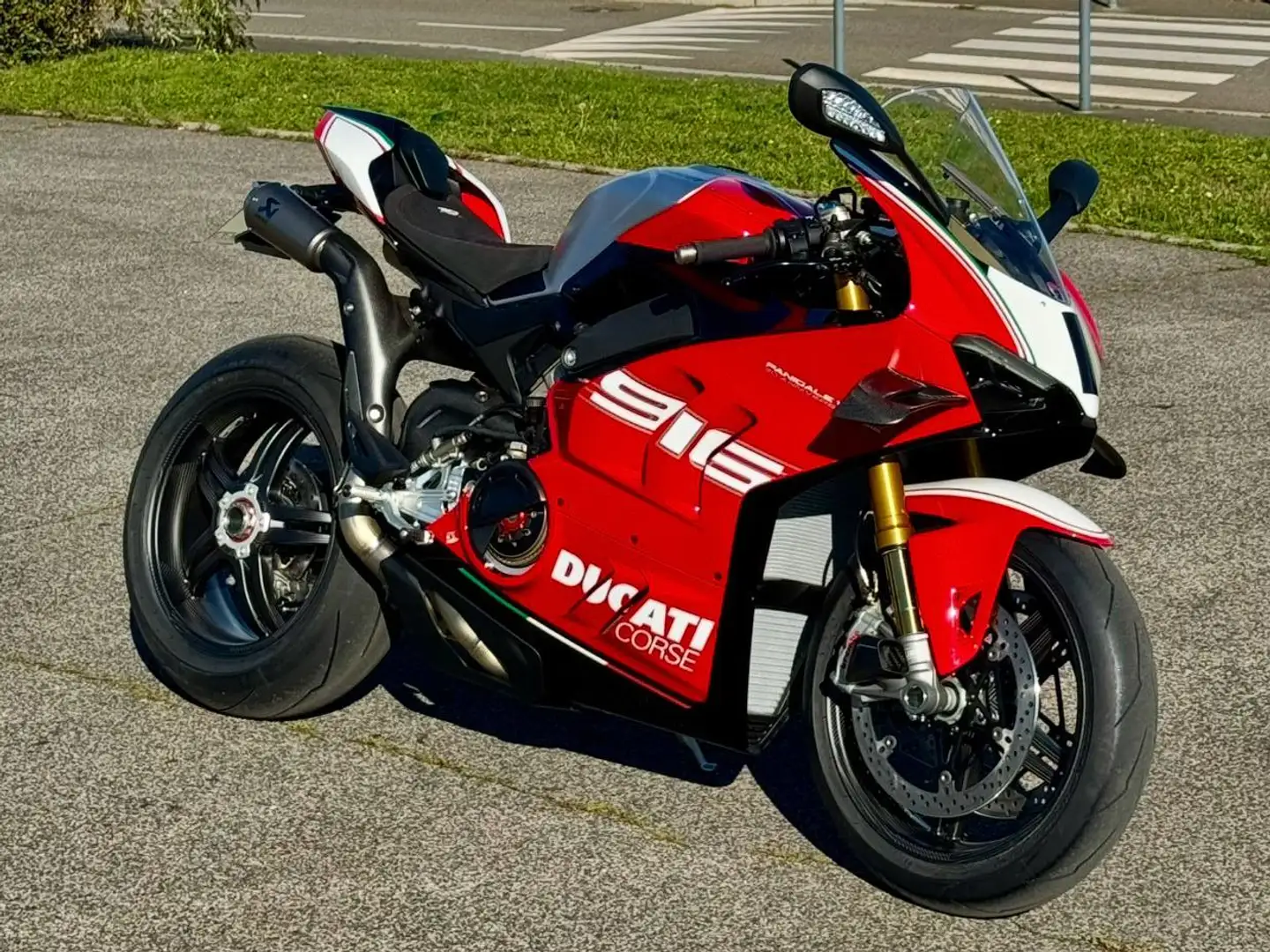 Ducati Panigale V4 SP2 DUCATI PANIGALE V4 SP2 30° ANNIVERSARIO 916 Red - 2