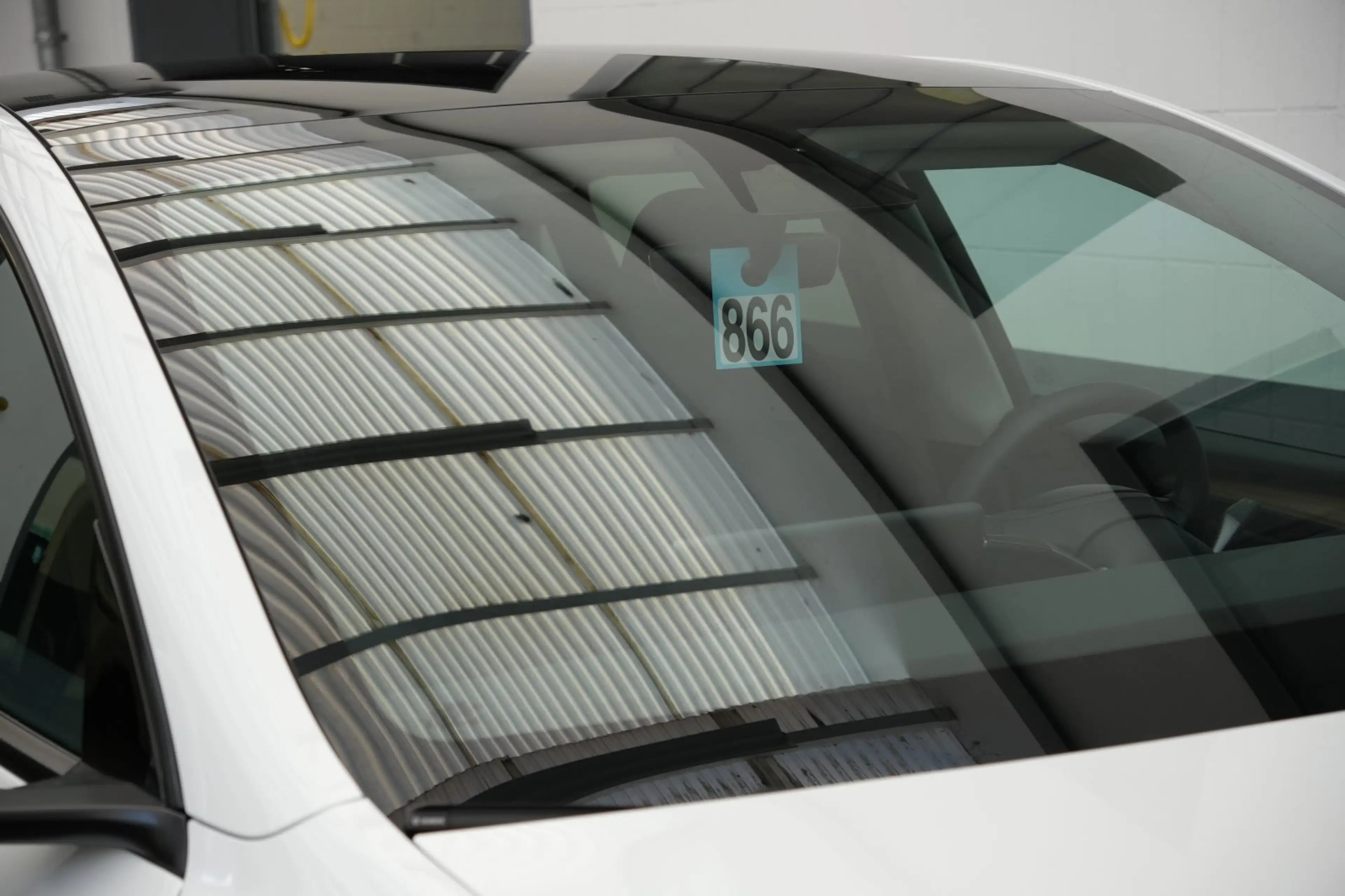 Tesla Model Y Standard Range RWD *20-Zoll*AHK* — photo 19