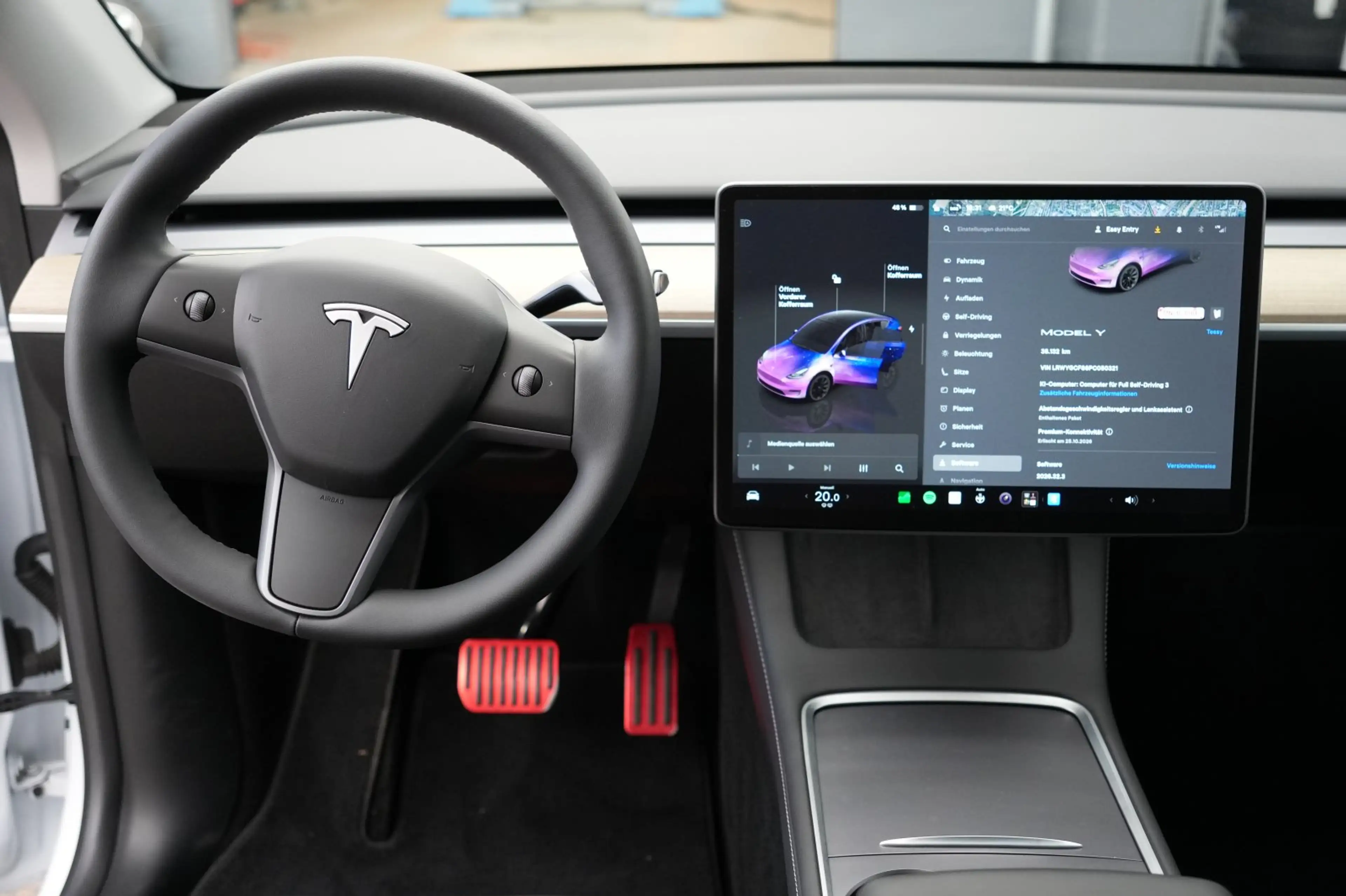 Tesla Model Y Standard Range RWD *20-Zoll*AHK* — photo 16