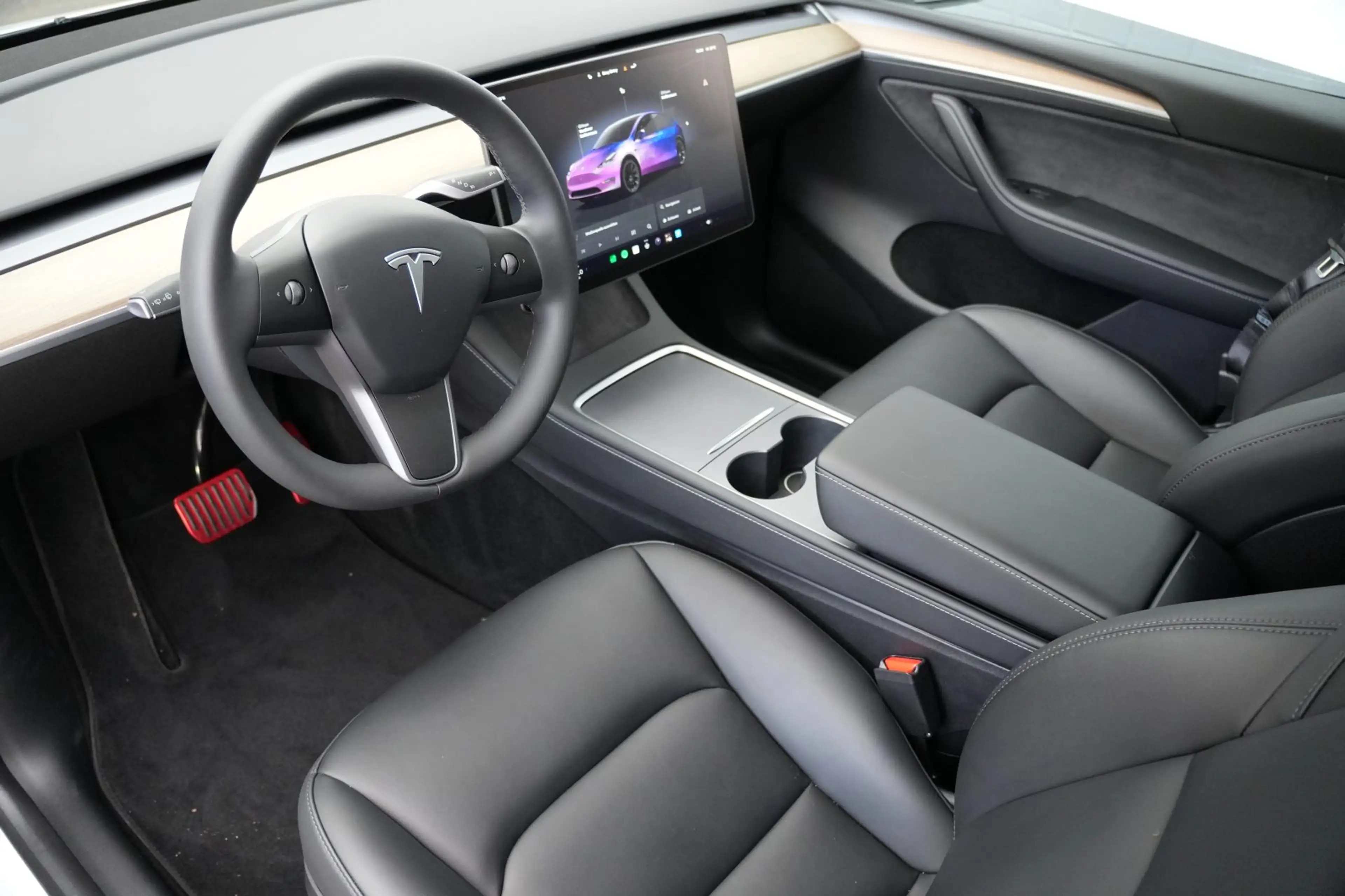 Tesla Model Y Standard Range RWD *20-Zoll*AHK* — photo 10