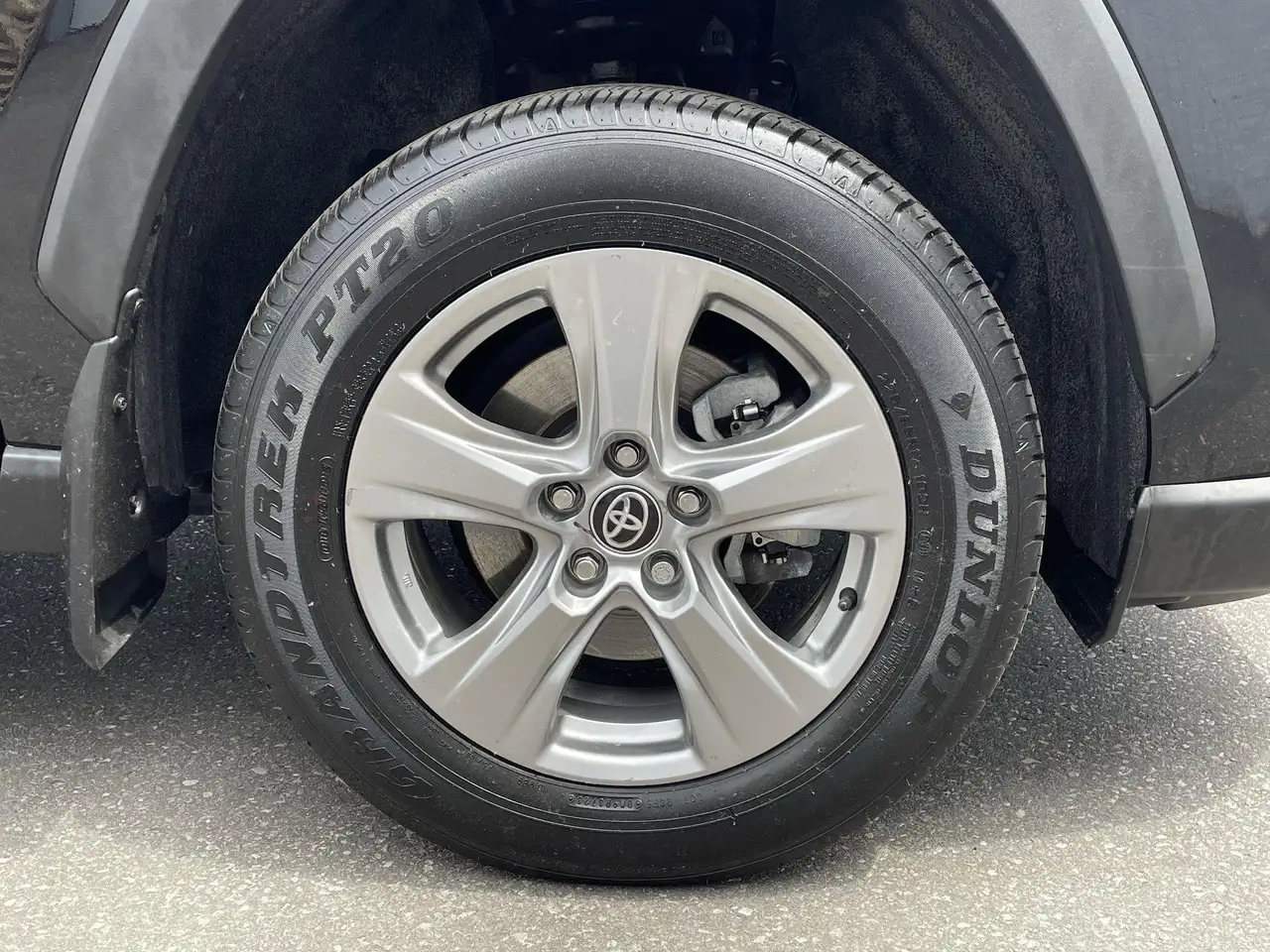Toyota RAV 4 снимка Toyota RAV 4