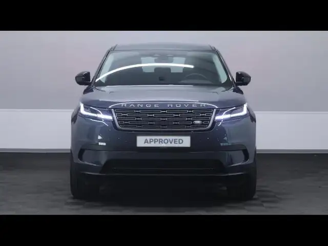 Land Rover Range Rover Velar view 2