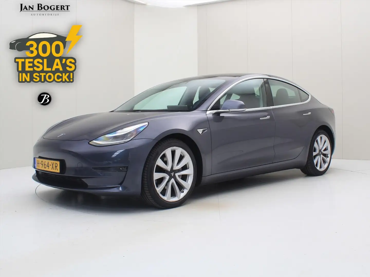 Tesla Model 3 Long-Range AWD 351pk 75 kWh [ AUTOPILOT+19" LMV+62 Grijs - 1