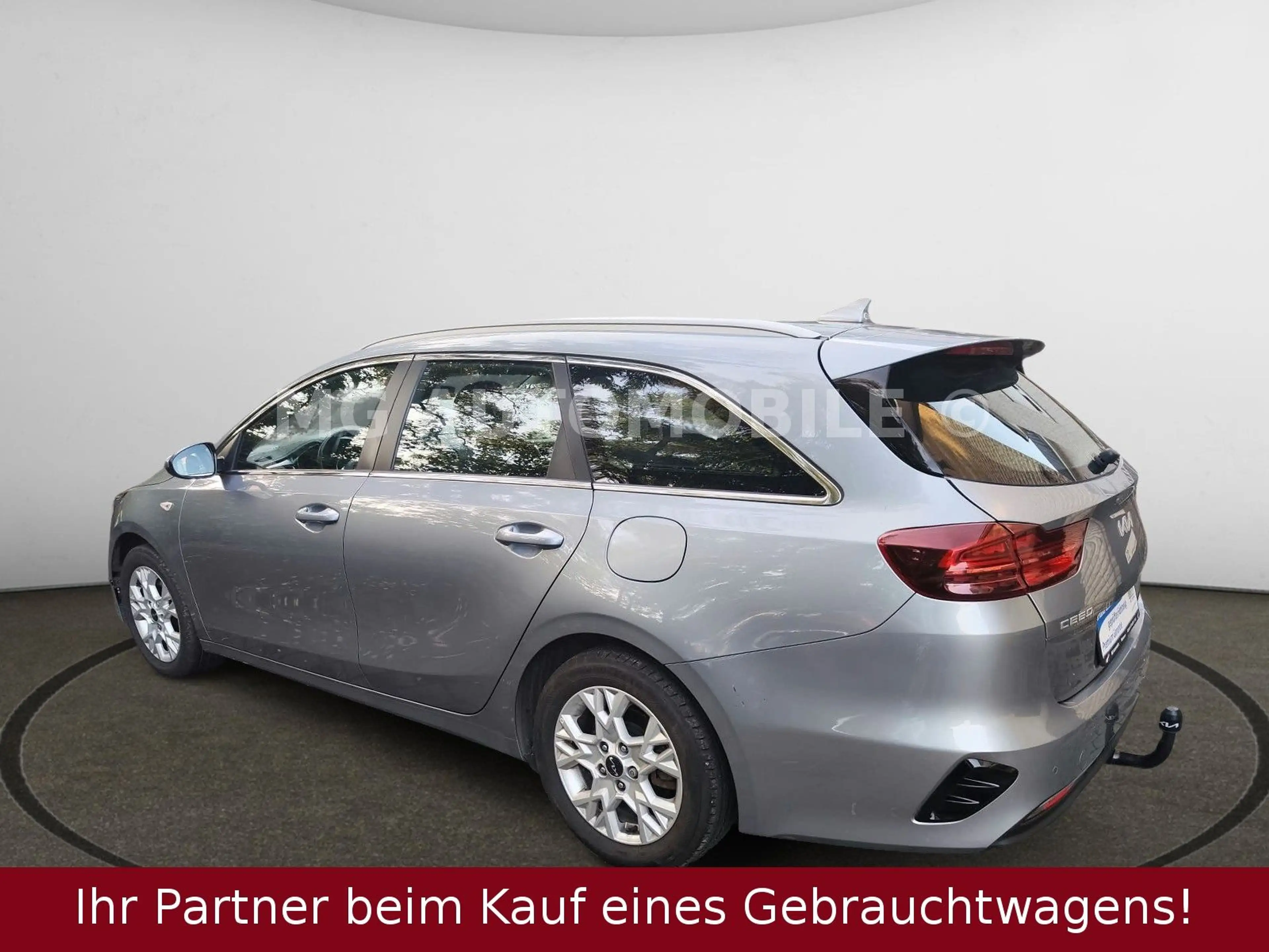 Kia Ceed SW / cee'd SW Sportswagon 1.6 CRDi Mild Hybrid AHK 1.Hand — photo 7