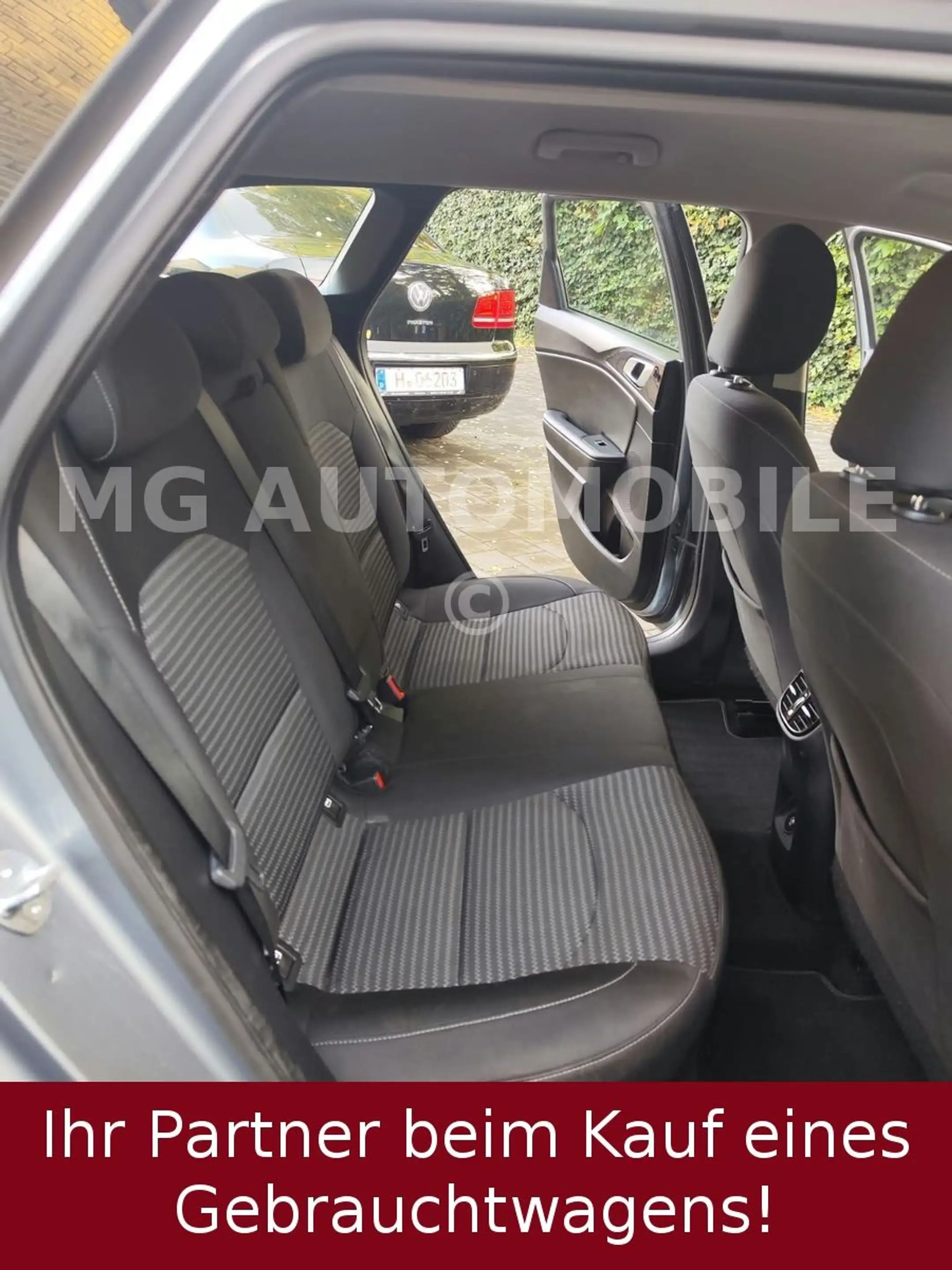 Kia Ceed SW / cee'd SW Sportswagon 1.6 CRDi Mild Hybrid AHK 1.Hand — photo 14