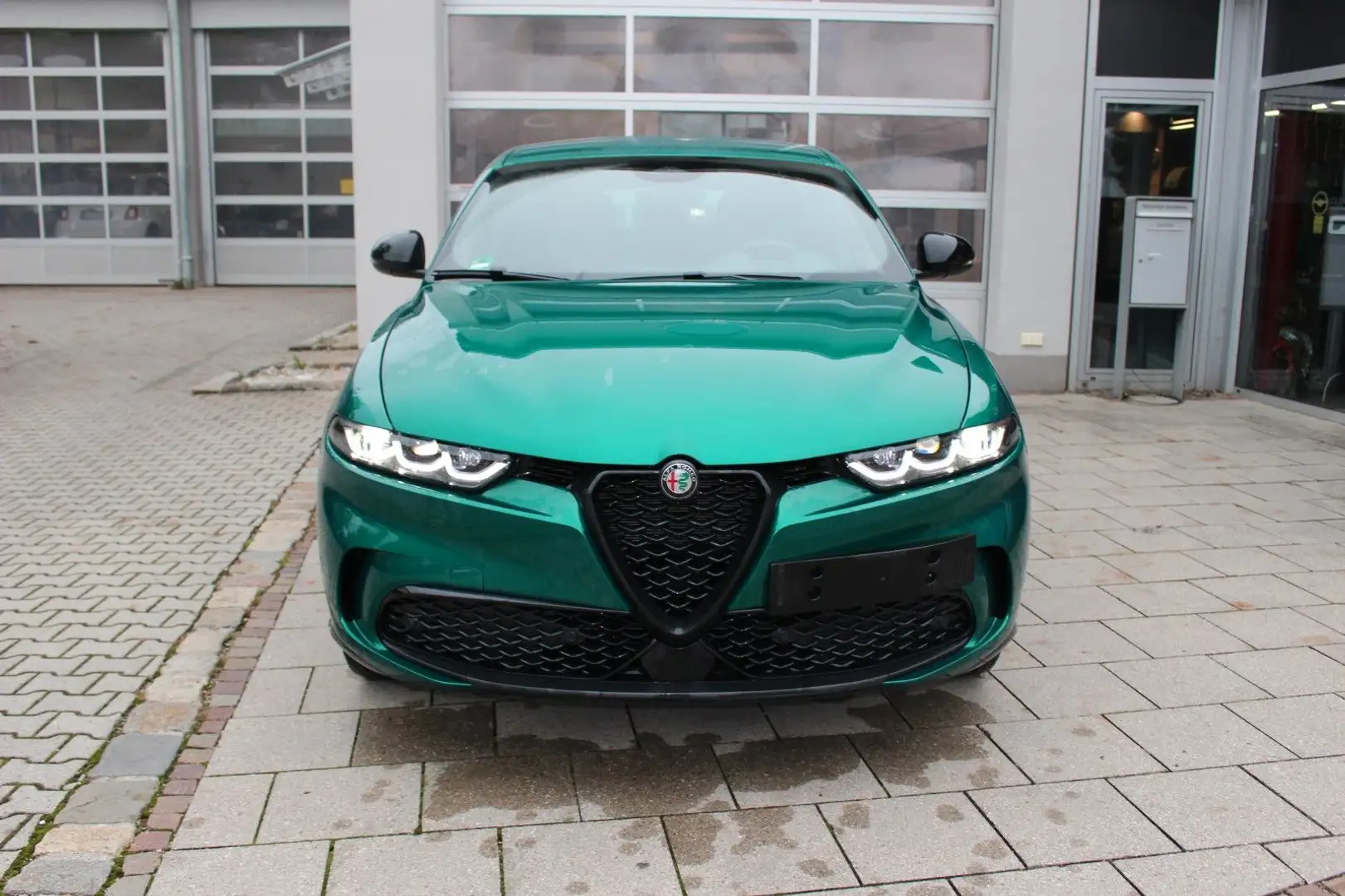 Alfa Romeo Tonale Edizione Speciale Garantie 09-2028 Grün - 1