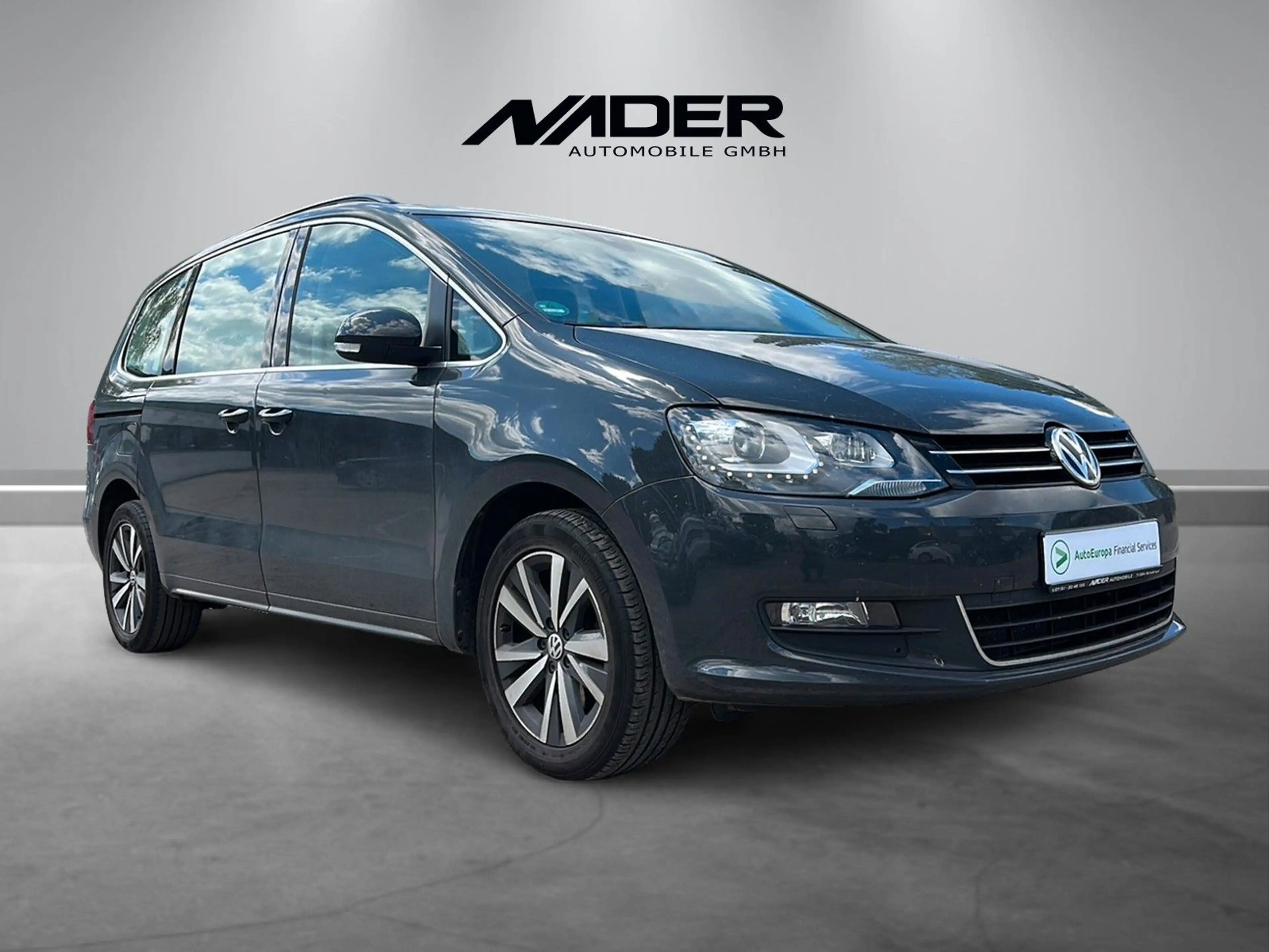 Volkswagen Sharan Comfortline | ACC | Navi | PDC — photo 4