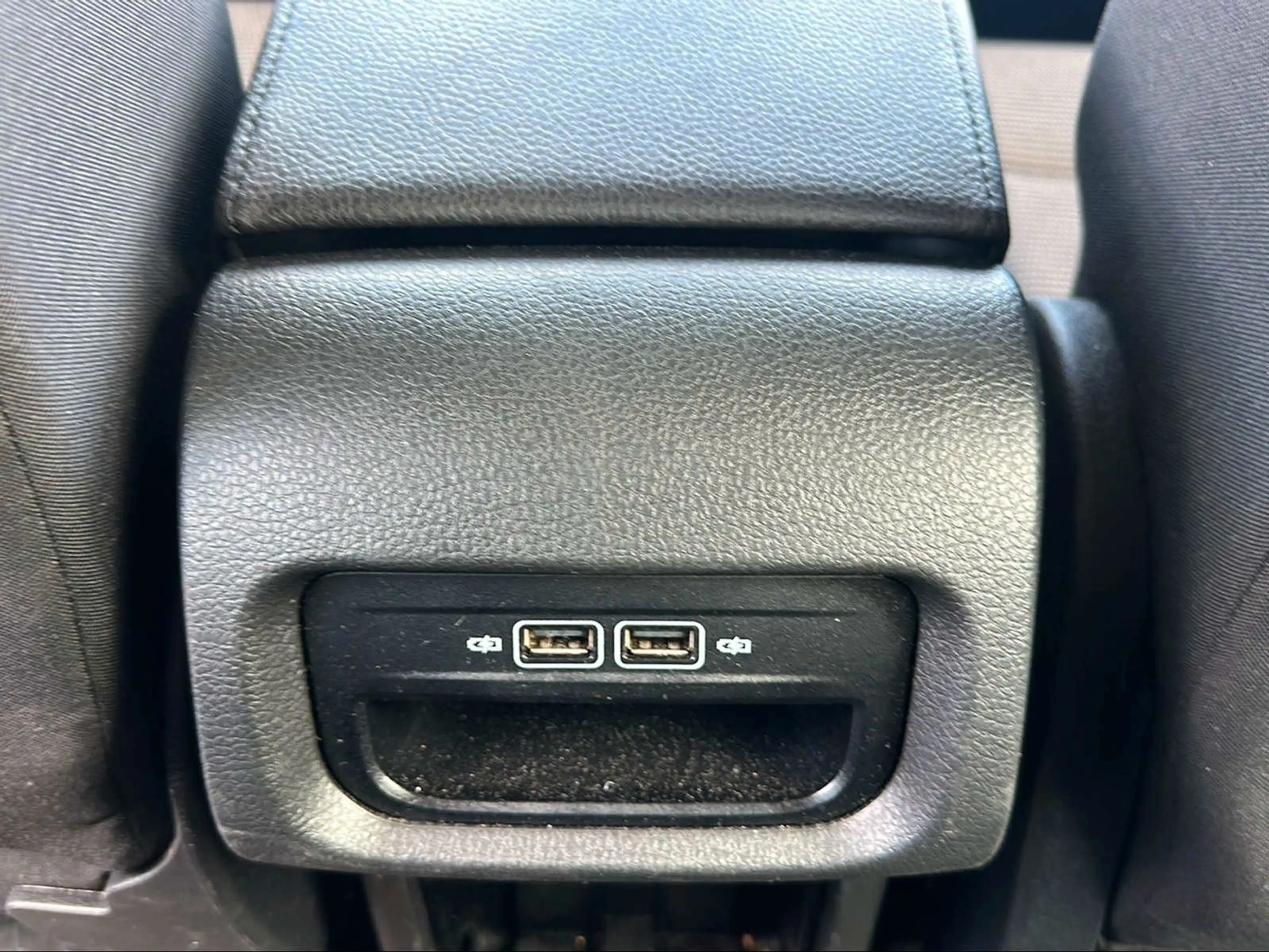 Volkswagen Sharan Comfortline | ACC | Navi | PDC — photo 9
