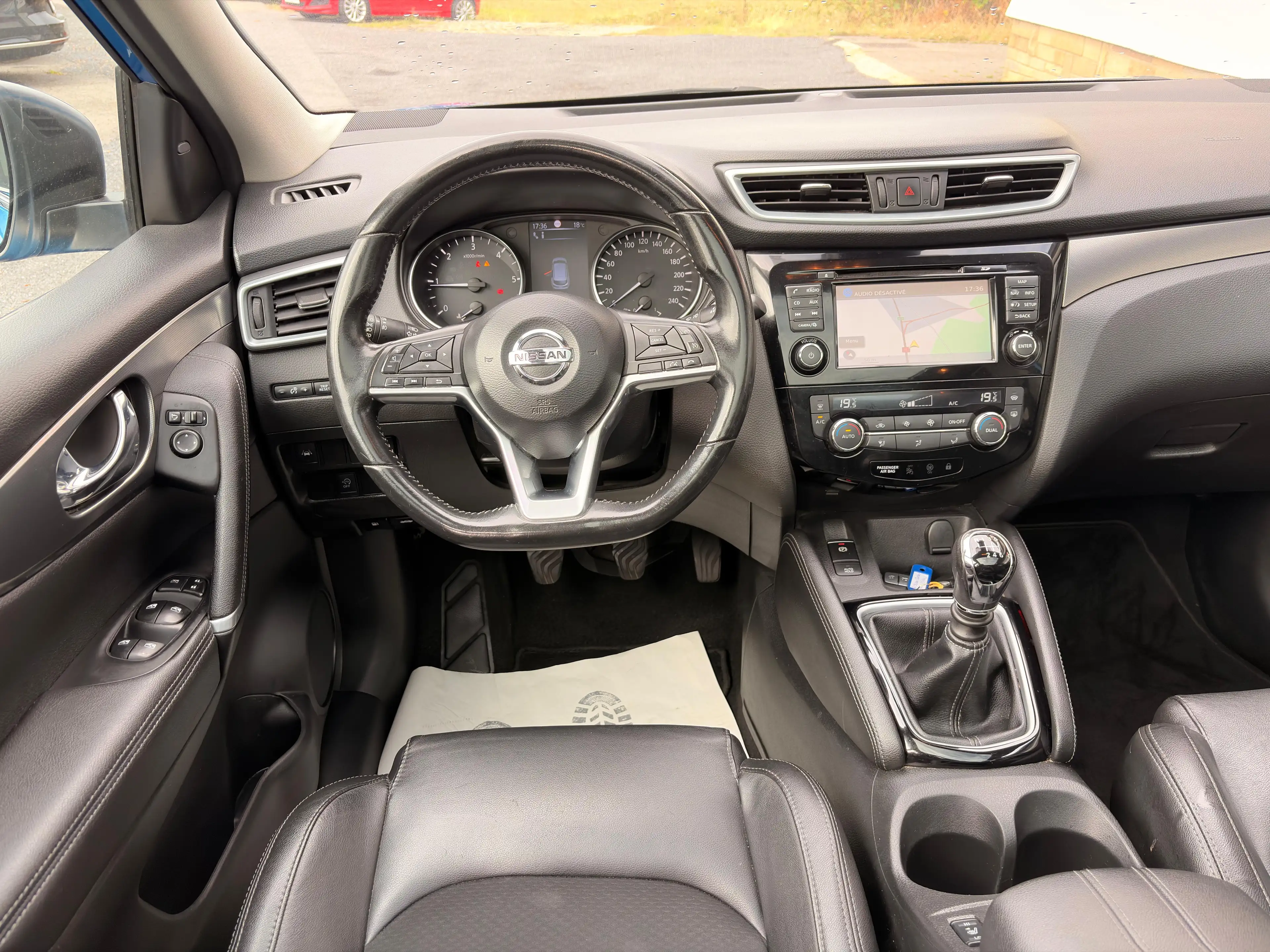 Nissan Qashqai Acenta 4x4 — photo 10