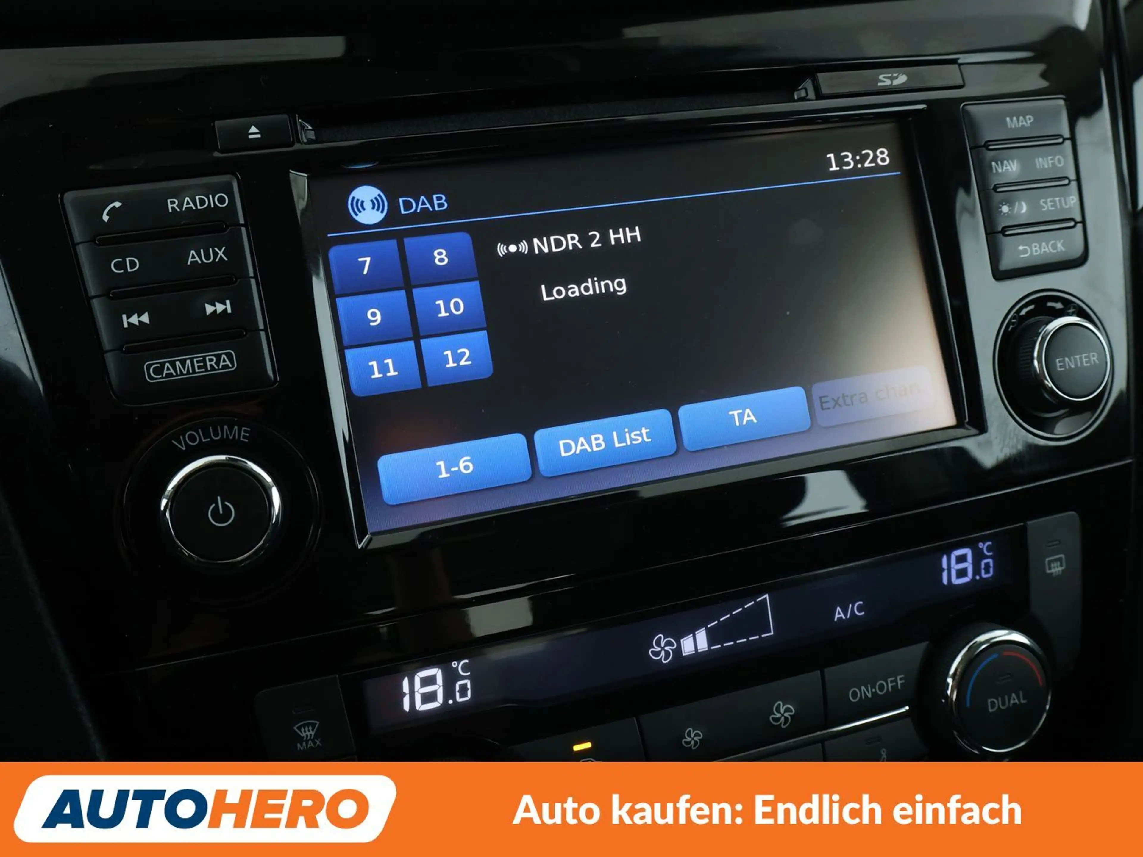 Nissan Qashqai 1.2 Acenta — photo 21