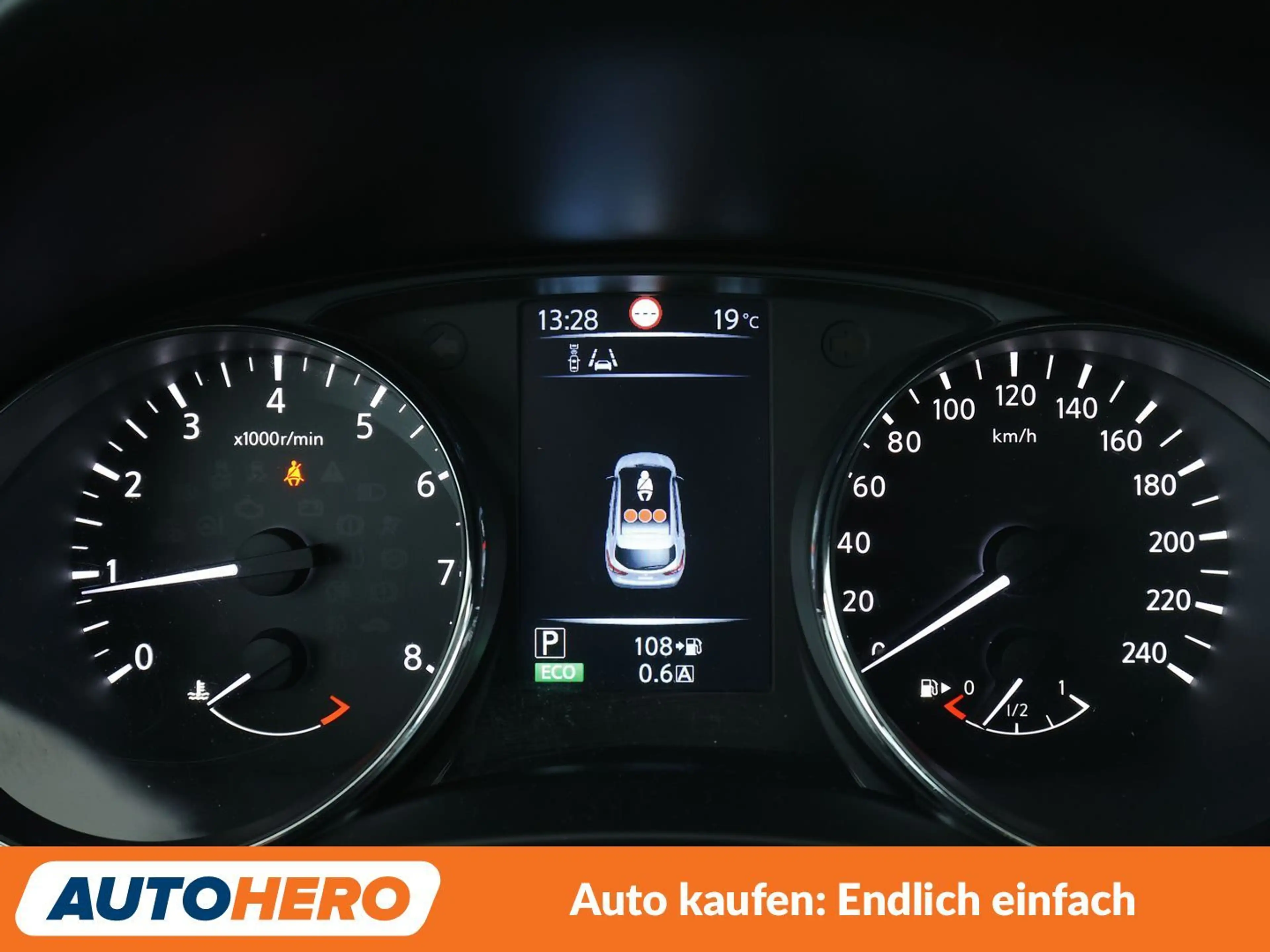 Nissan Qashqai 1.2 Acenta — photo 20