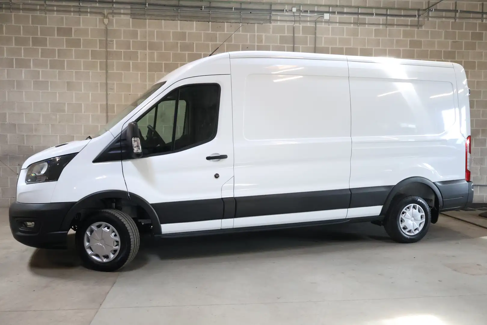 Ford Transit L3H2 130 PK MT6 TREND| Airco| CC| Sensoren Blanc - 2
